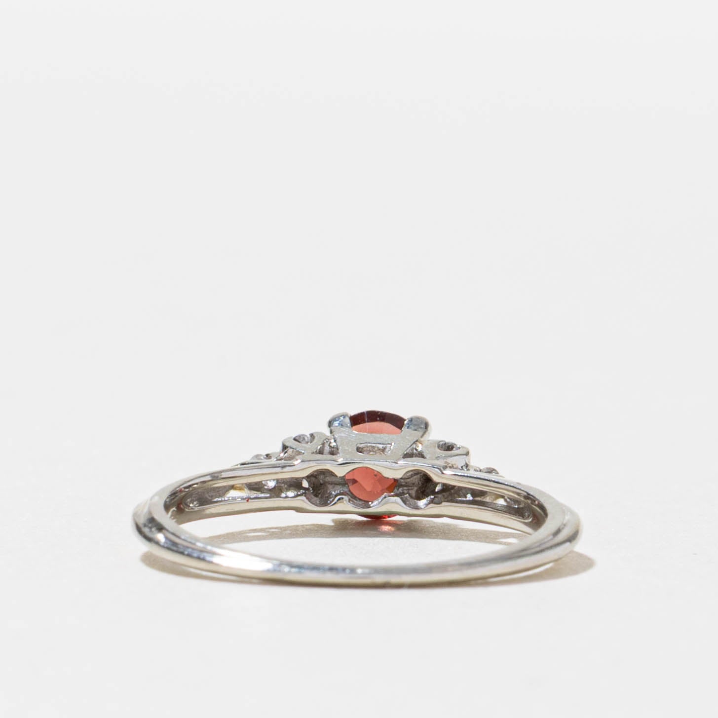 18k Garnet & Diamond Accented Ring | 0.42ct, 0.06ctw | SZ 5.75