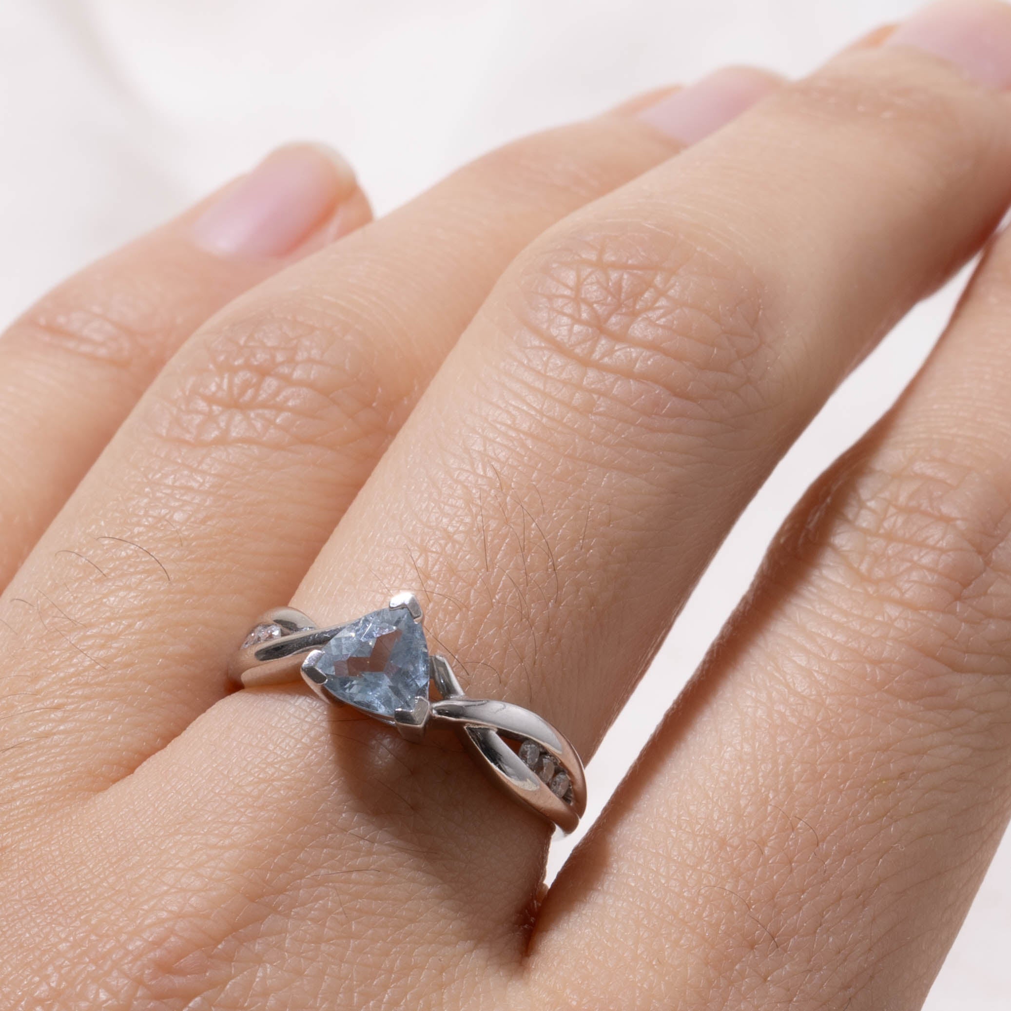 10k Aquamarine & Diamond Crossover Ring | 0.45ct, 0.03ctw | SZ 7.25