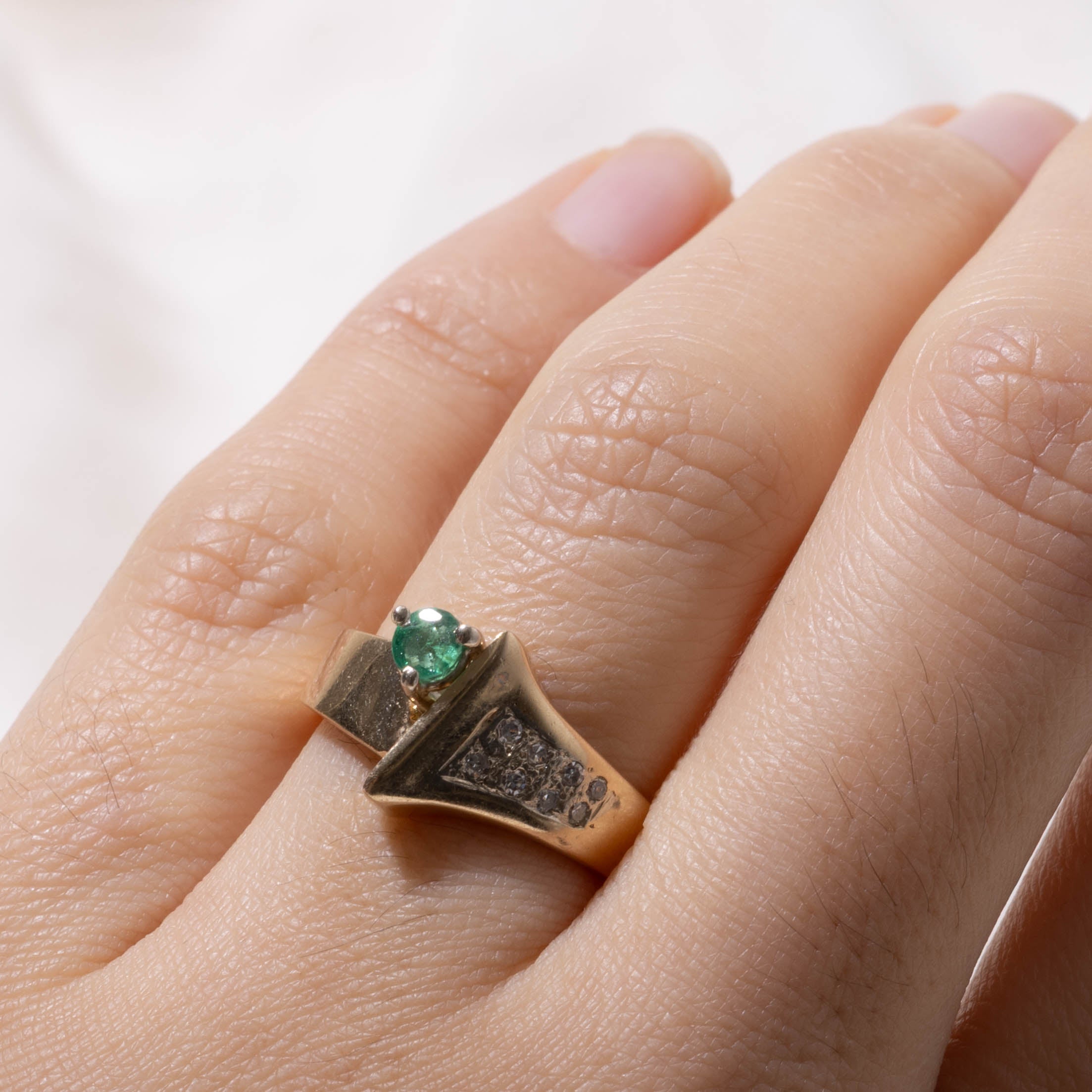 14k Emerald & Diamond Geometric Ring | SZ 6.25