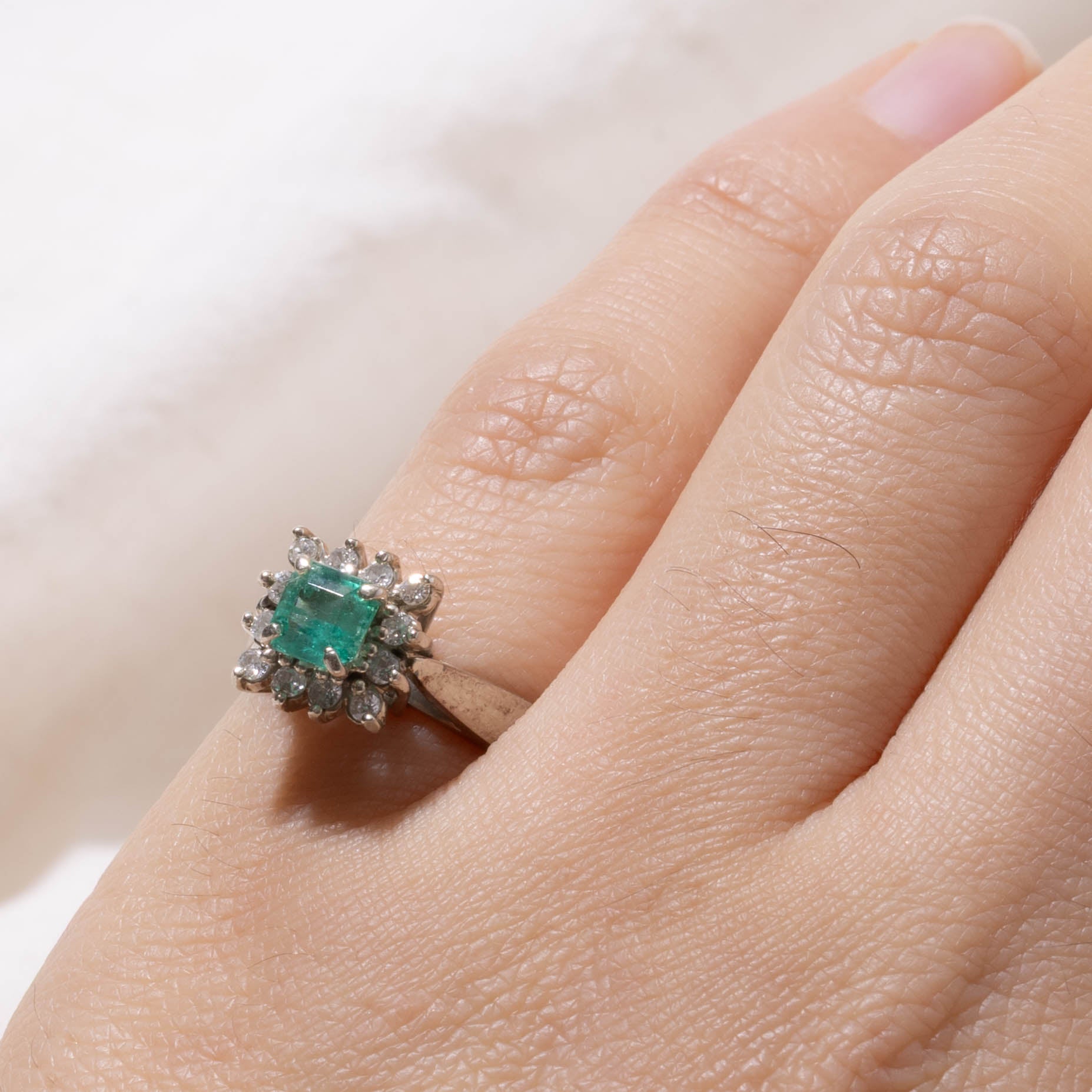 14k Emerald & Diamond Petal Halo Ring | 0.45ct, 0.14ctw | SZ 4.5
