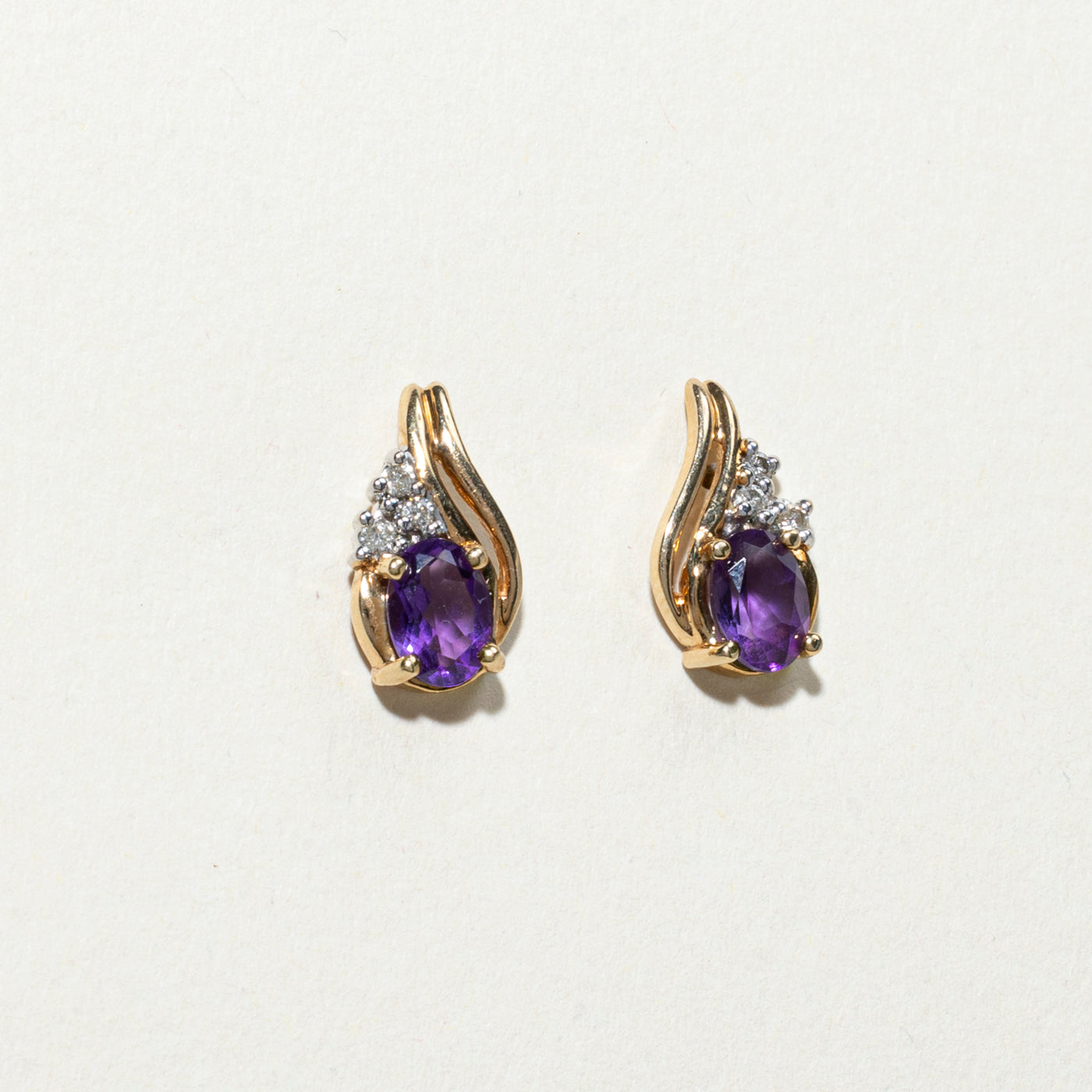 Amethyst & Diamond Grooved Stud Earrings | 1.20ctw, 0.03ctw