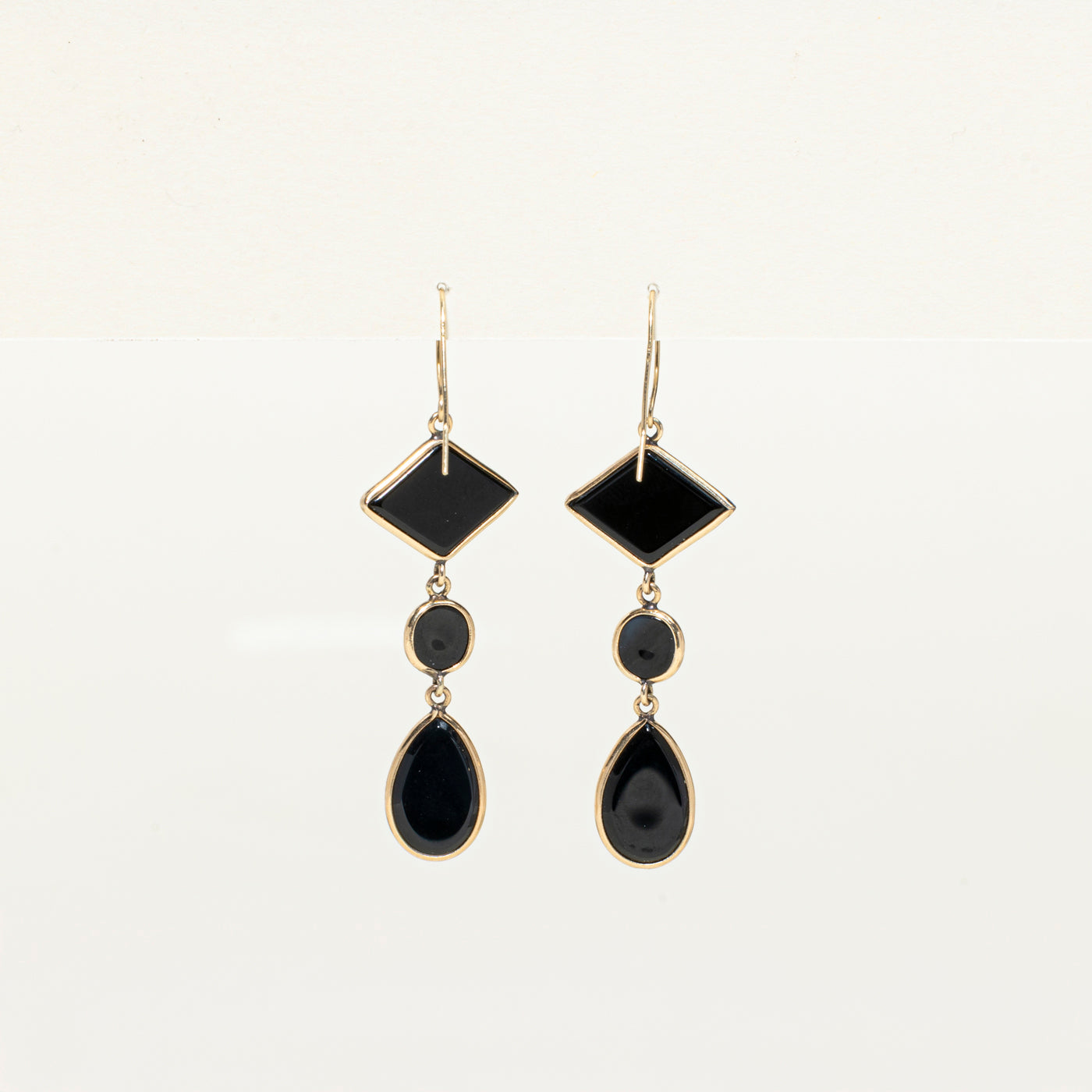 Boucles d'oreilles pendantes géométriques en onyx de tailles mixtes | 7,00 ct