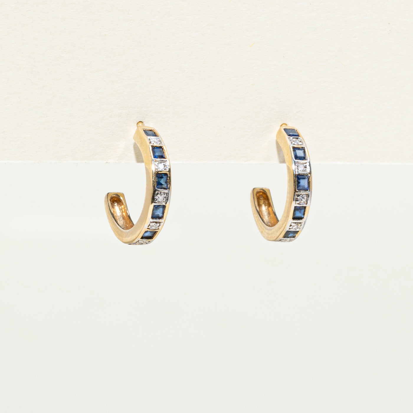 Boucles d'oreilles créoles saphir et diamants | 0,36 ct, 0,10 ct