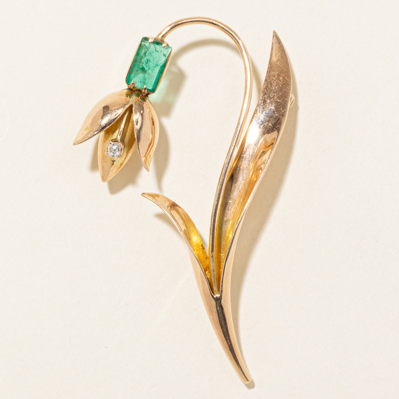 14k Emerald & Diamond Flower Brooch | 1.05ct, 0.08ct