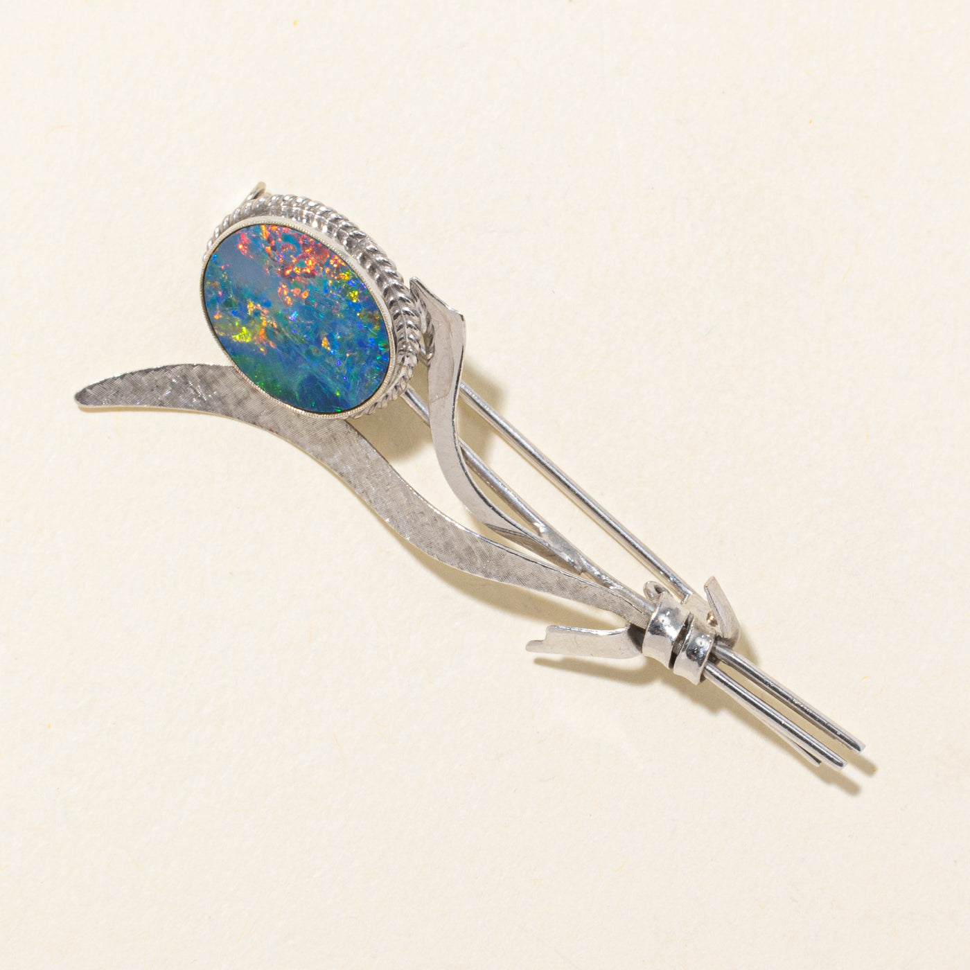 10k Cabochon Opal Textured Floral Brooch | 3.00ct