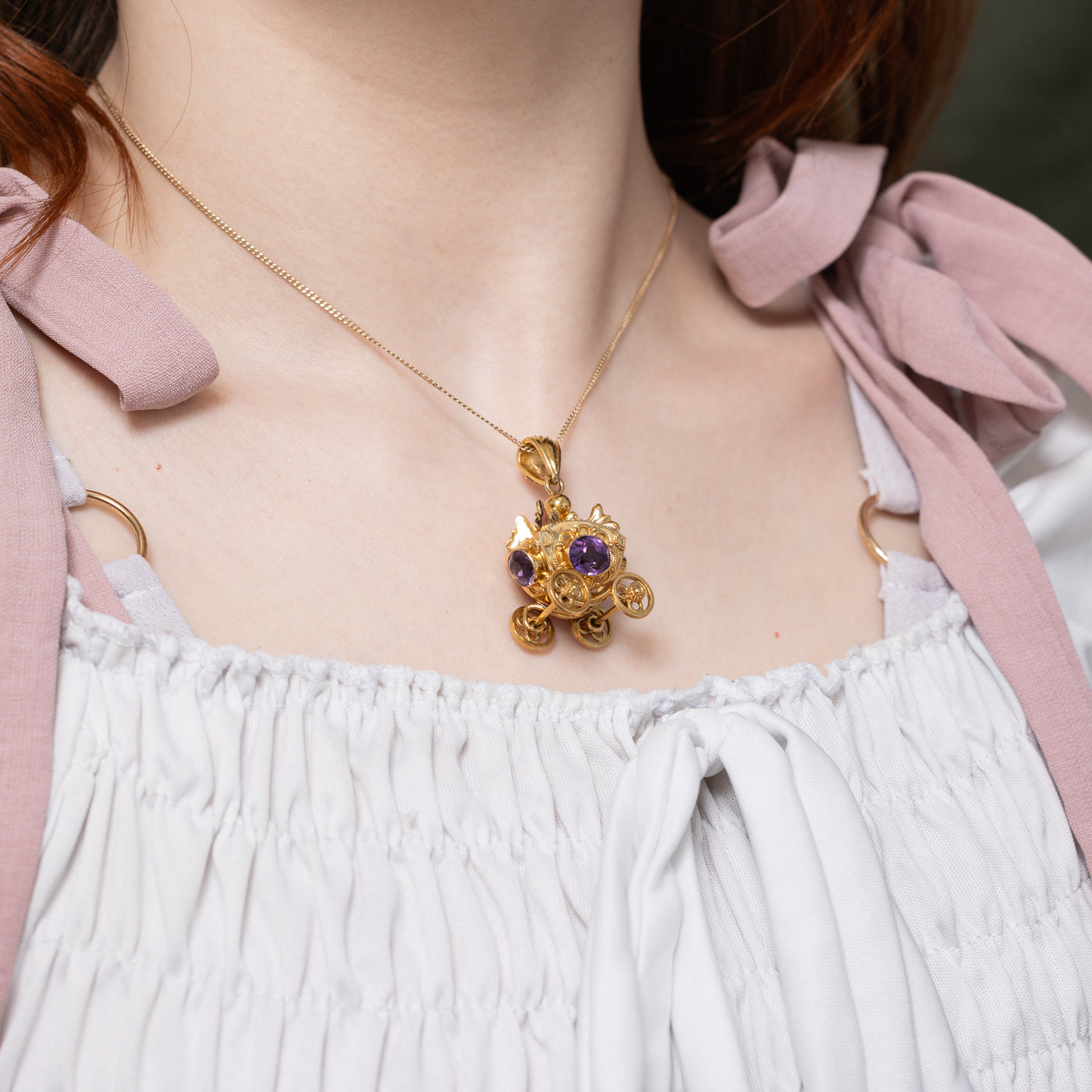 18k Amethyst Ornate Carriage Charm | 5.00ctw