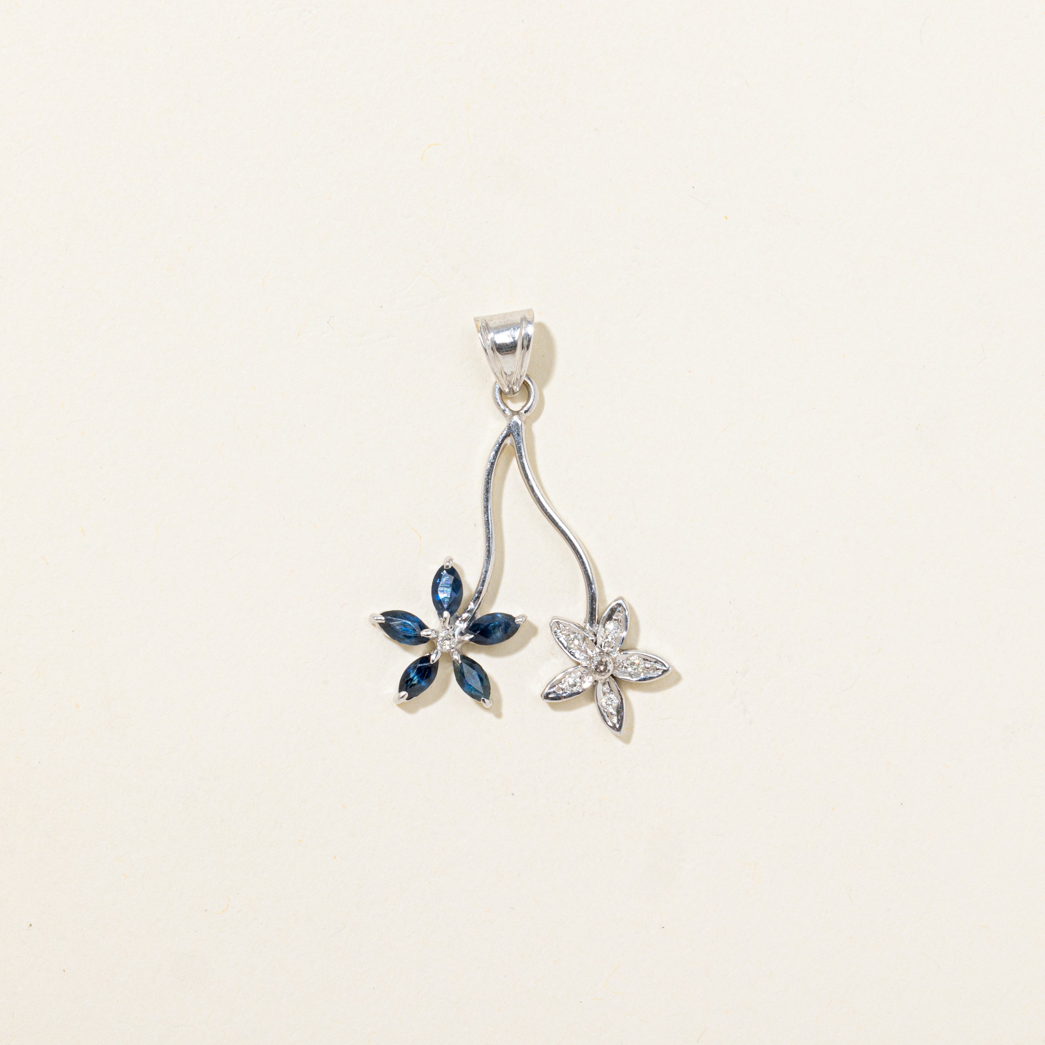 Pendentif floral en saphir taille marquise et diamants | 0,48 ct, 0,04 ct