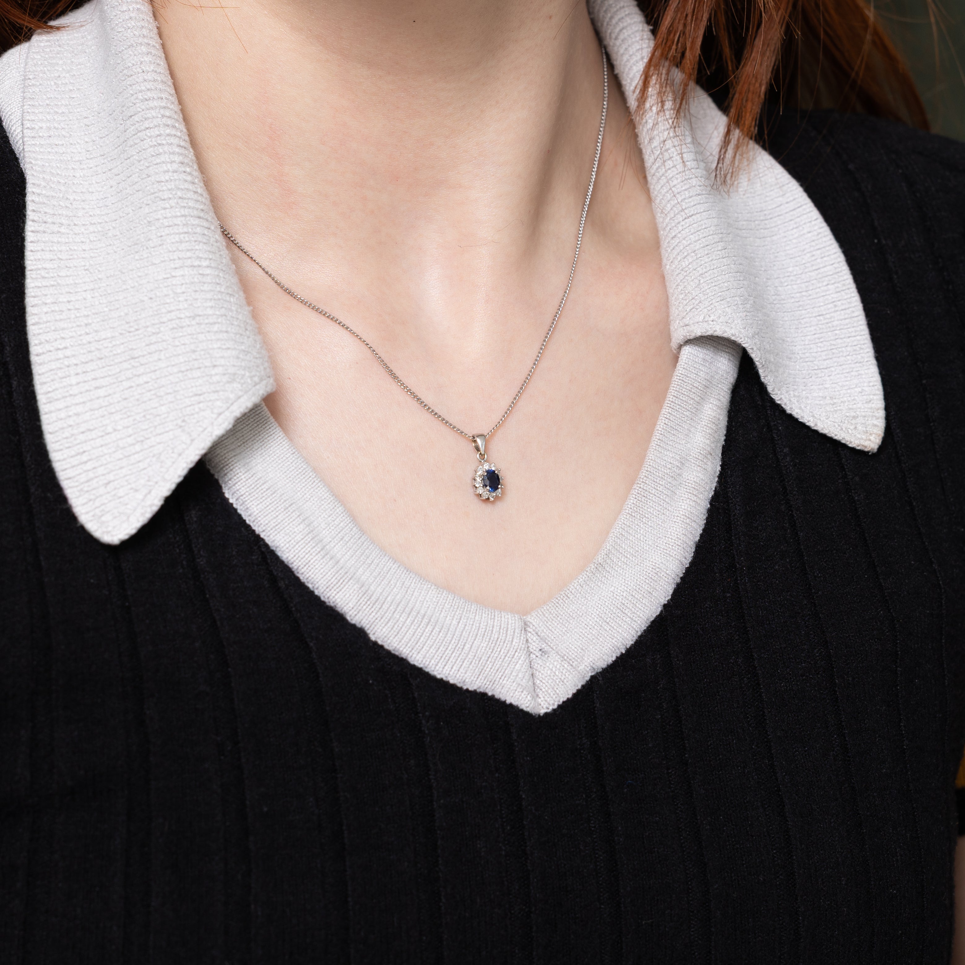 18k Oval Cut Sapphire & Diamond Petal Halo Pendant | 0.48ct, 0.09ctw