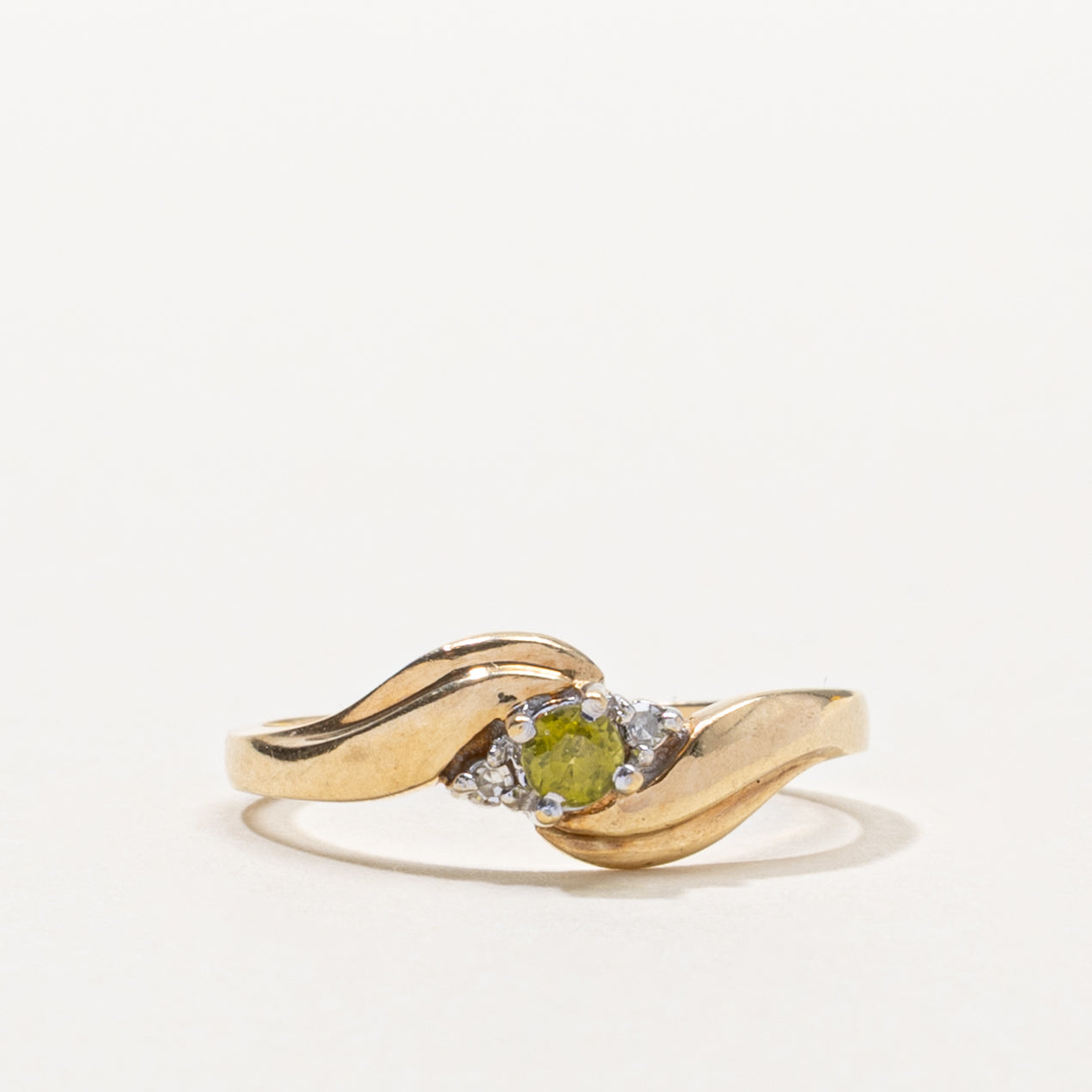 10k Peridot & Diamond Wave Bypass Ring | 0.10ct, 0.01ctw | SZ 5.75