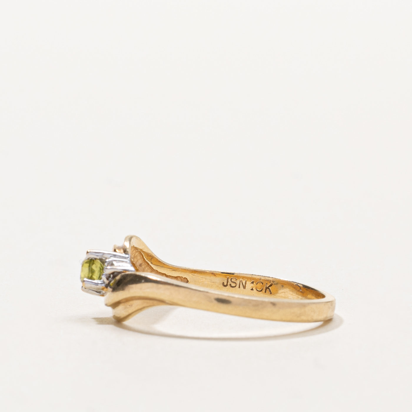 10k Peridot & Diamond Wave Bypass Ring | 0.10ct, 0.01ctw | SZ 5.75
