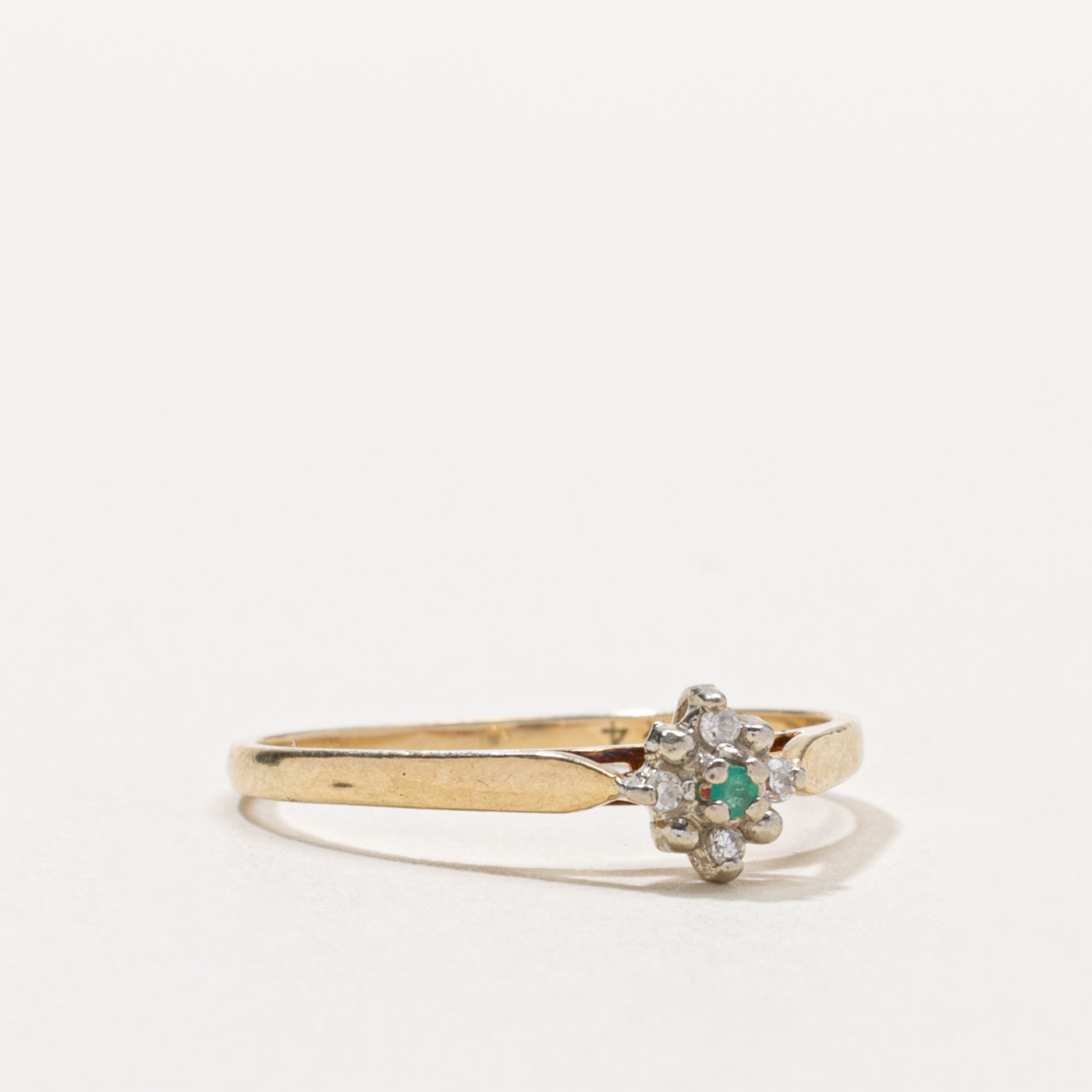 10k Emerald & Diamond Cluster Petite Ring | 0.01ct, 0.02ctw | SZ 6