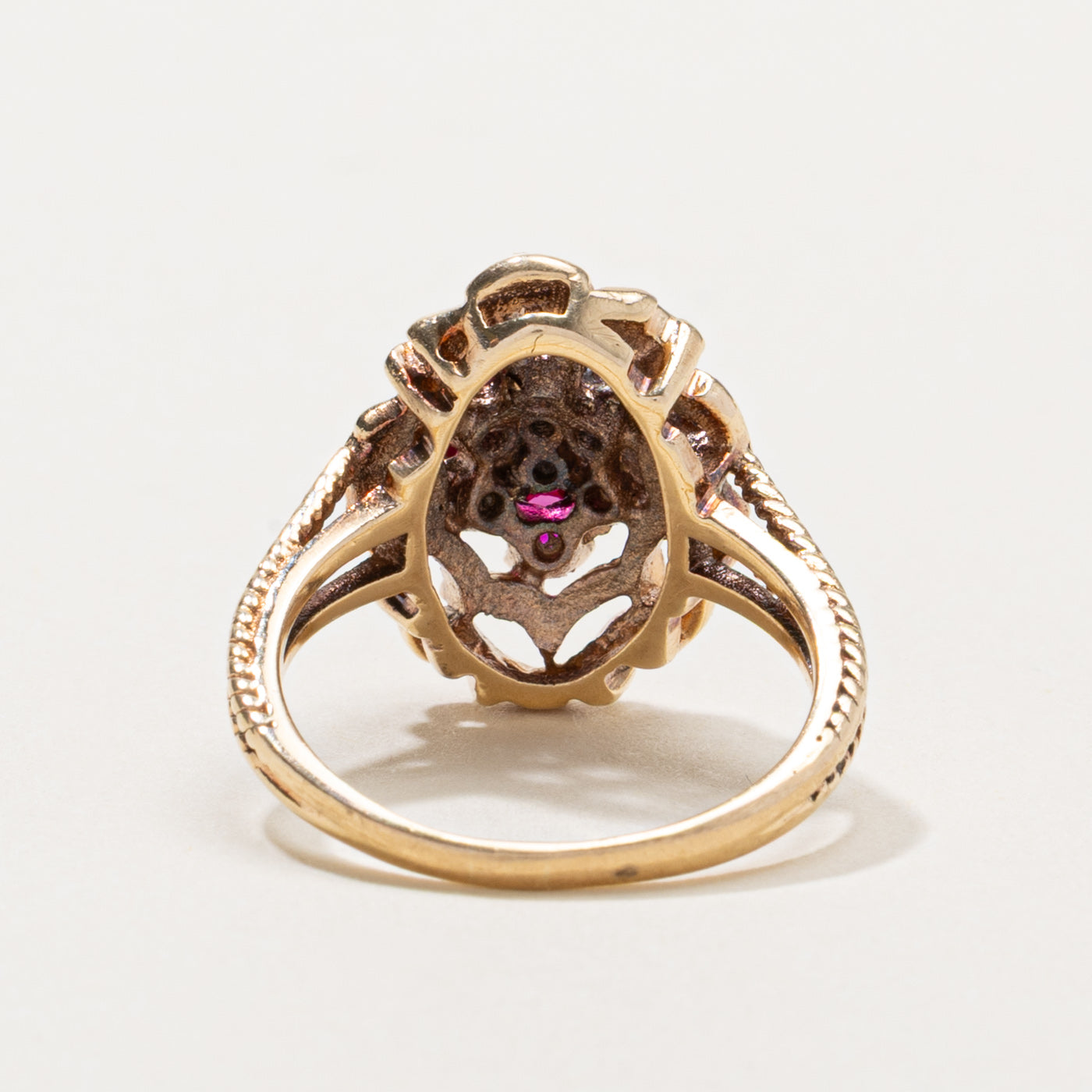 10k Synthetic Ruby Cluster Textured Cocktail Ring | 0.56ctw | SZ 6.5