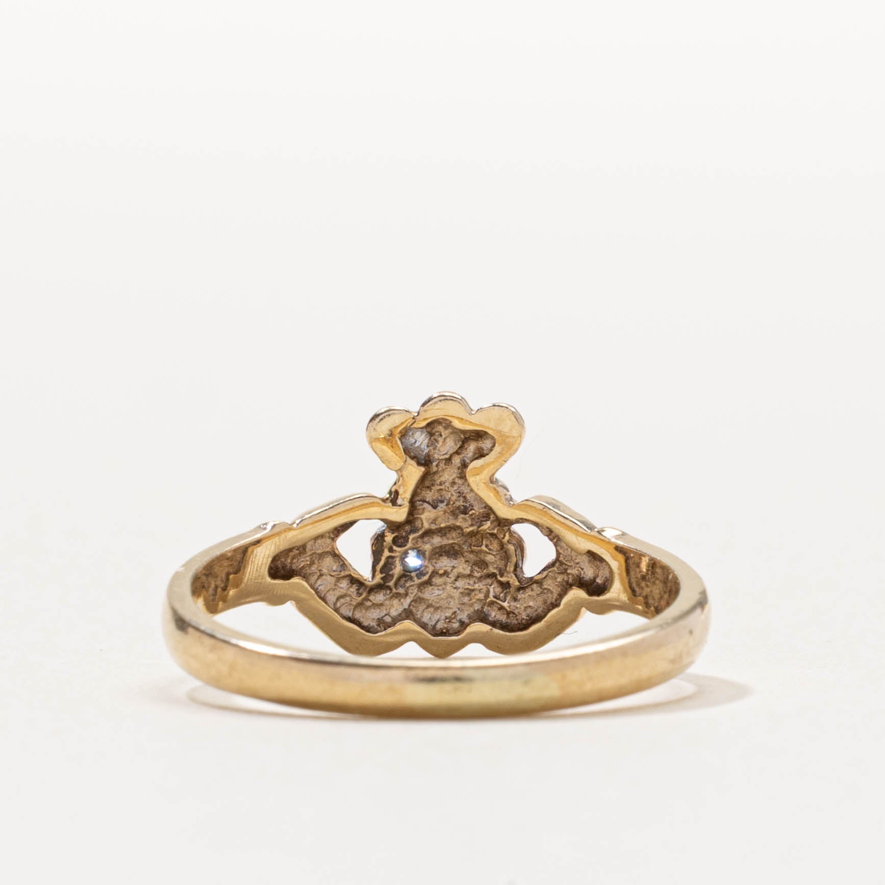 9k Claddagh Diamond Ring | SZ 5.5