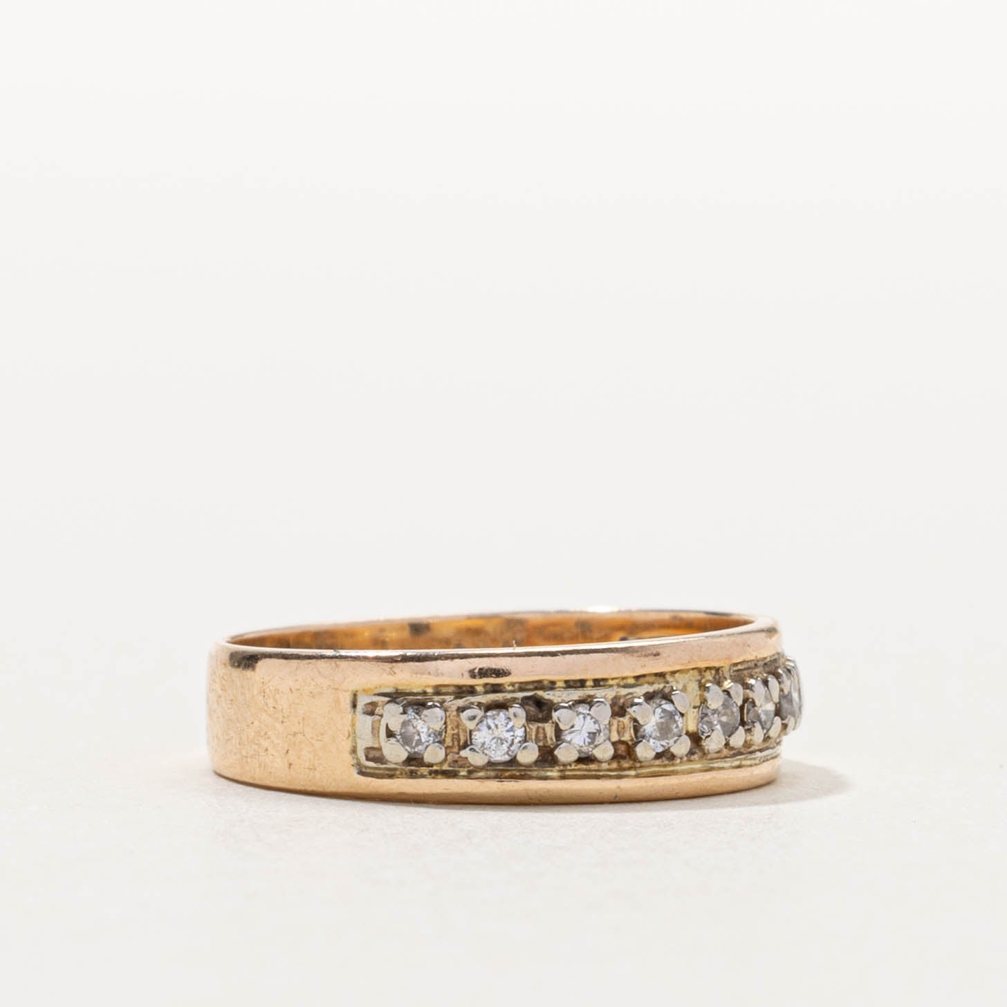14k Semi-Eternity Diamond Grooved Band | 4.25mm | SZ 4.75