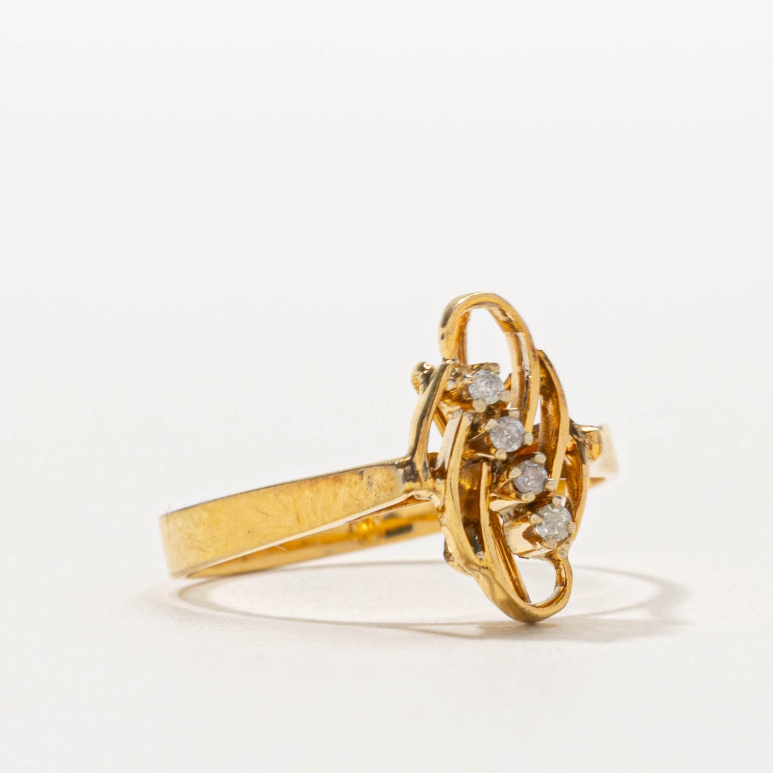 10k Diagonal Diamond Openwork Ring | SZ 5.25