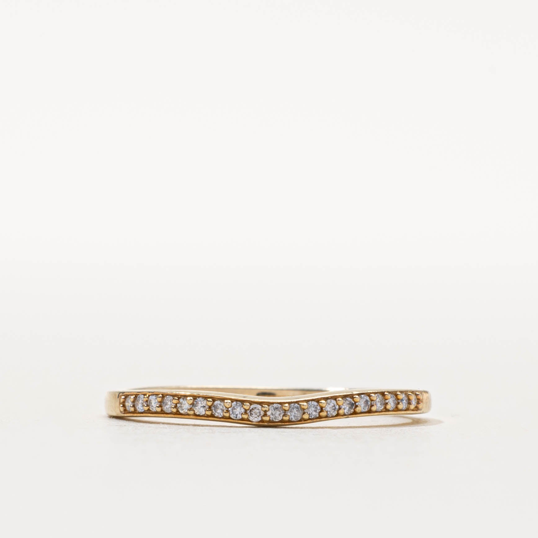10k Semi-Eternity Diamond Chevron Ring | SZ 7.25