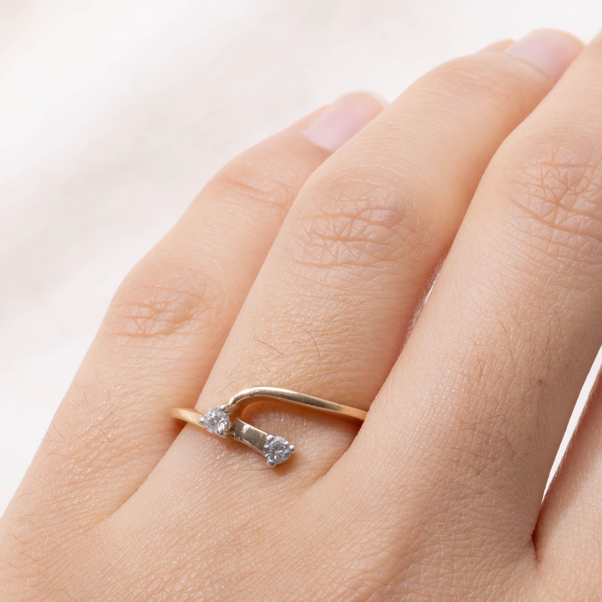 14k Two Stone Diamond Crossover Ring | SZ 7.25