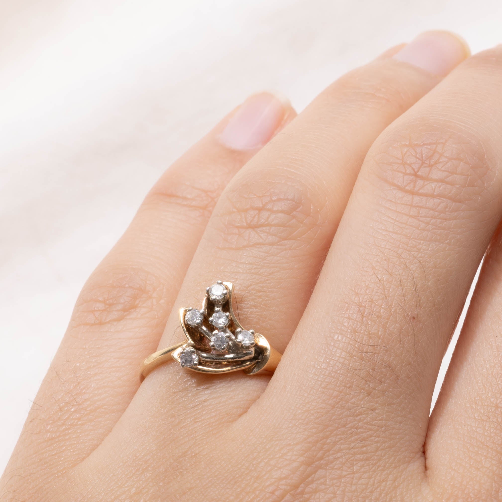 14k Scattered Diamond Branch Ring | SZ 7.25