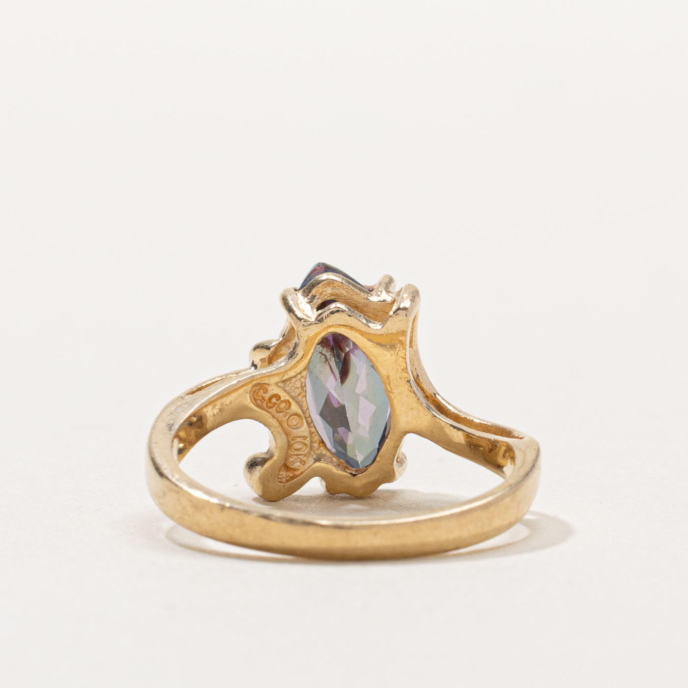 10k Mystic Topaz Leaf Engraved Ring | 2.00ct | SZ 6