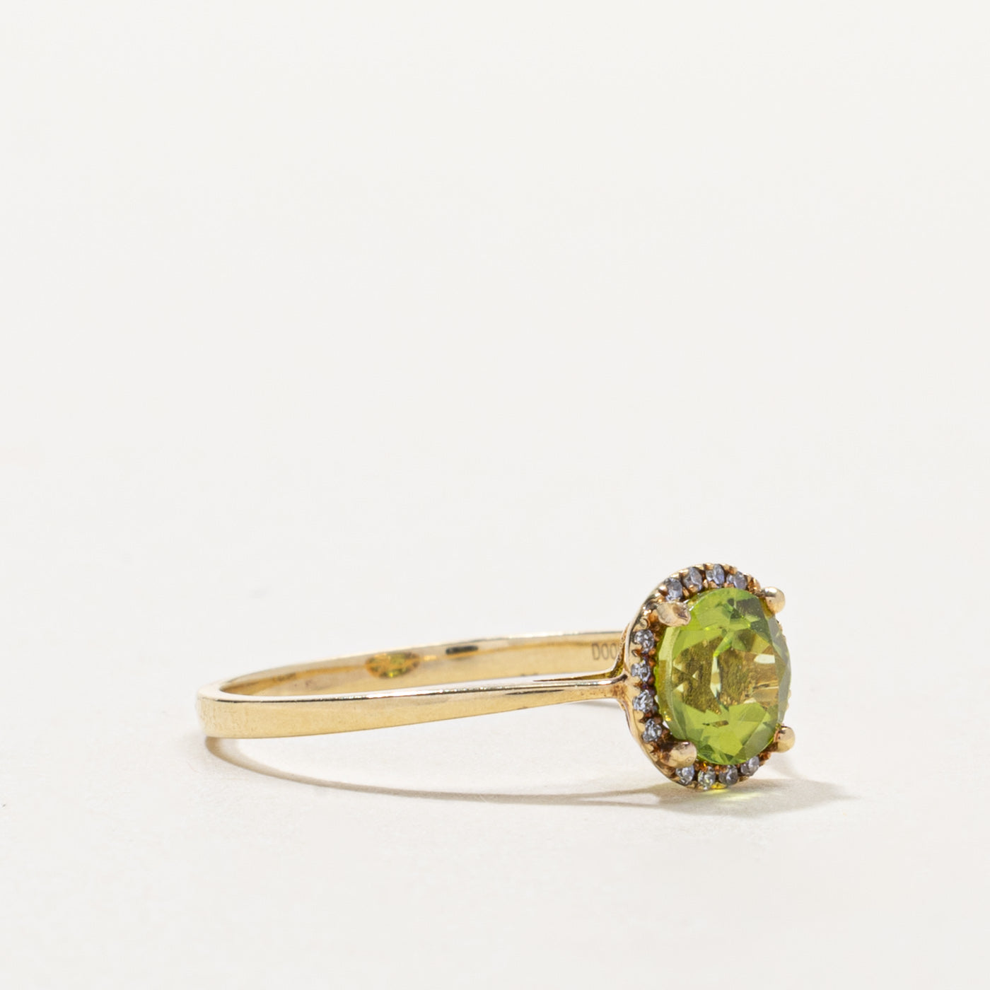 14k Round Cut Peridot & Diamond Halo Ring | 0.94ct, 0.05ctw | SZ 6.75