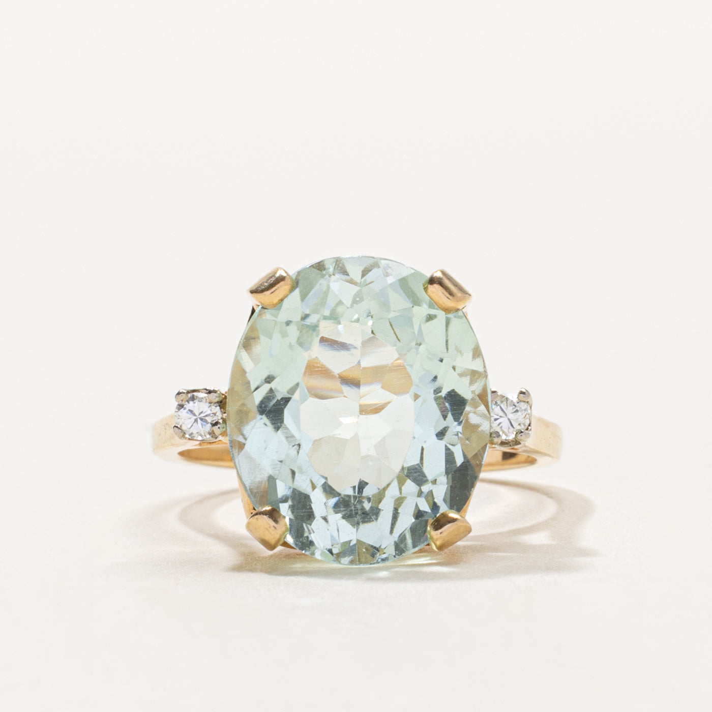 14k Oval Cut Aquamarine & Diamond Accented Ring | 11.00ct, 0.06ctw | SZ 7.25