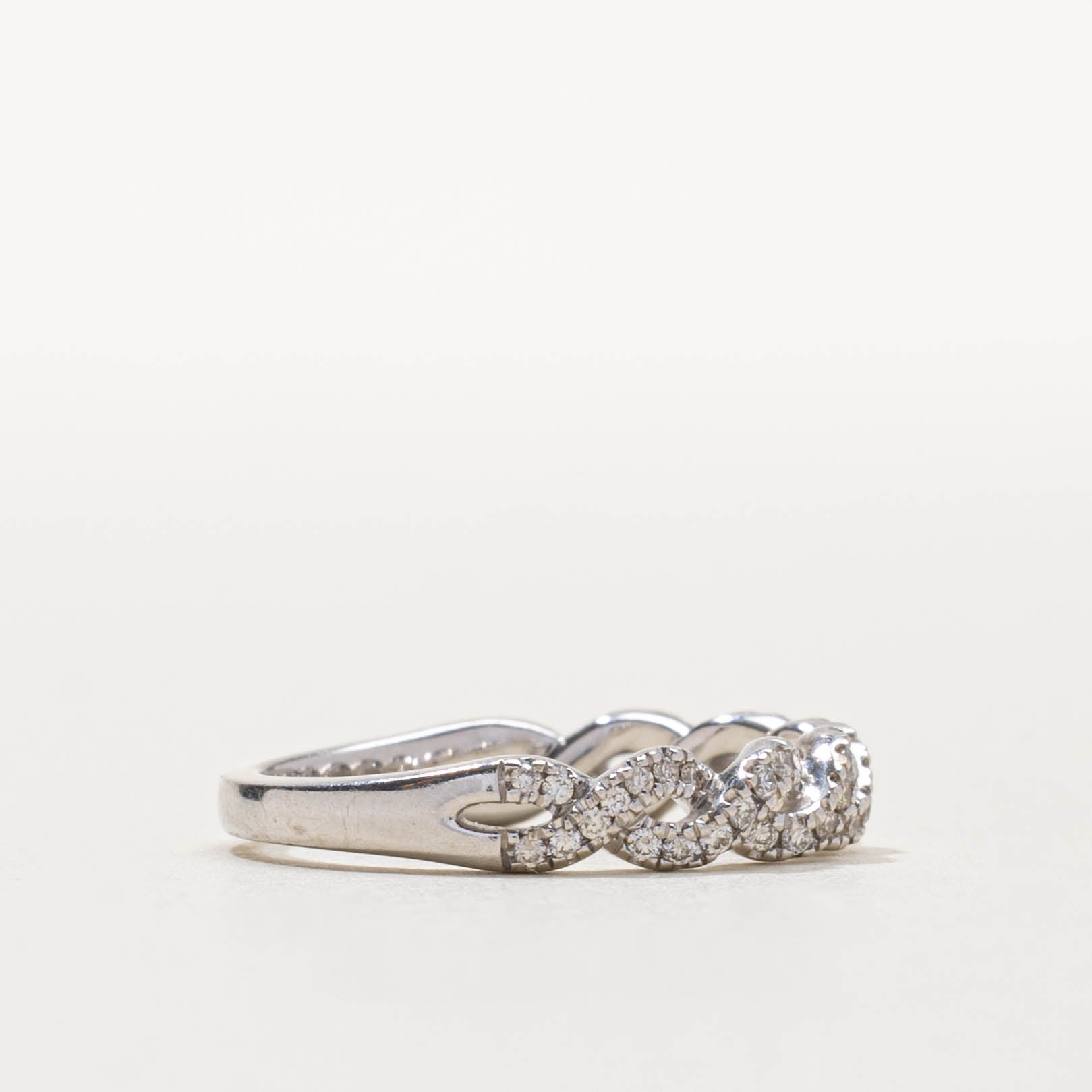 ‘Vera Wang’ 14k Diamond Braided Love Band | 0.23ctw, 0.03ct | SZ 5.5