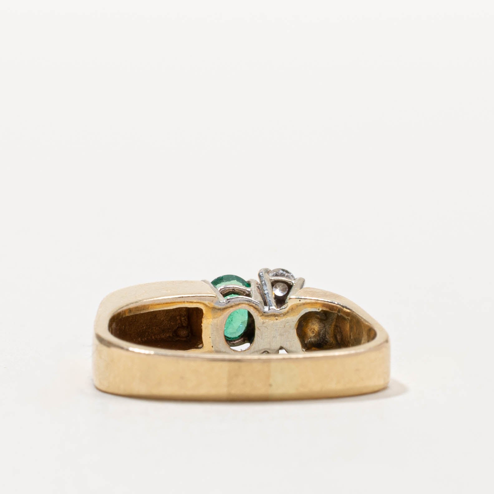 14k Synthetic Emerald & Natural Diamond Accented Ring | 0.25ct, 0.08ctw | SZ 6.25