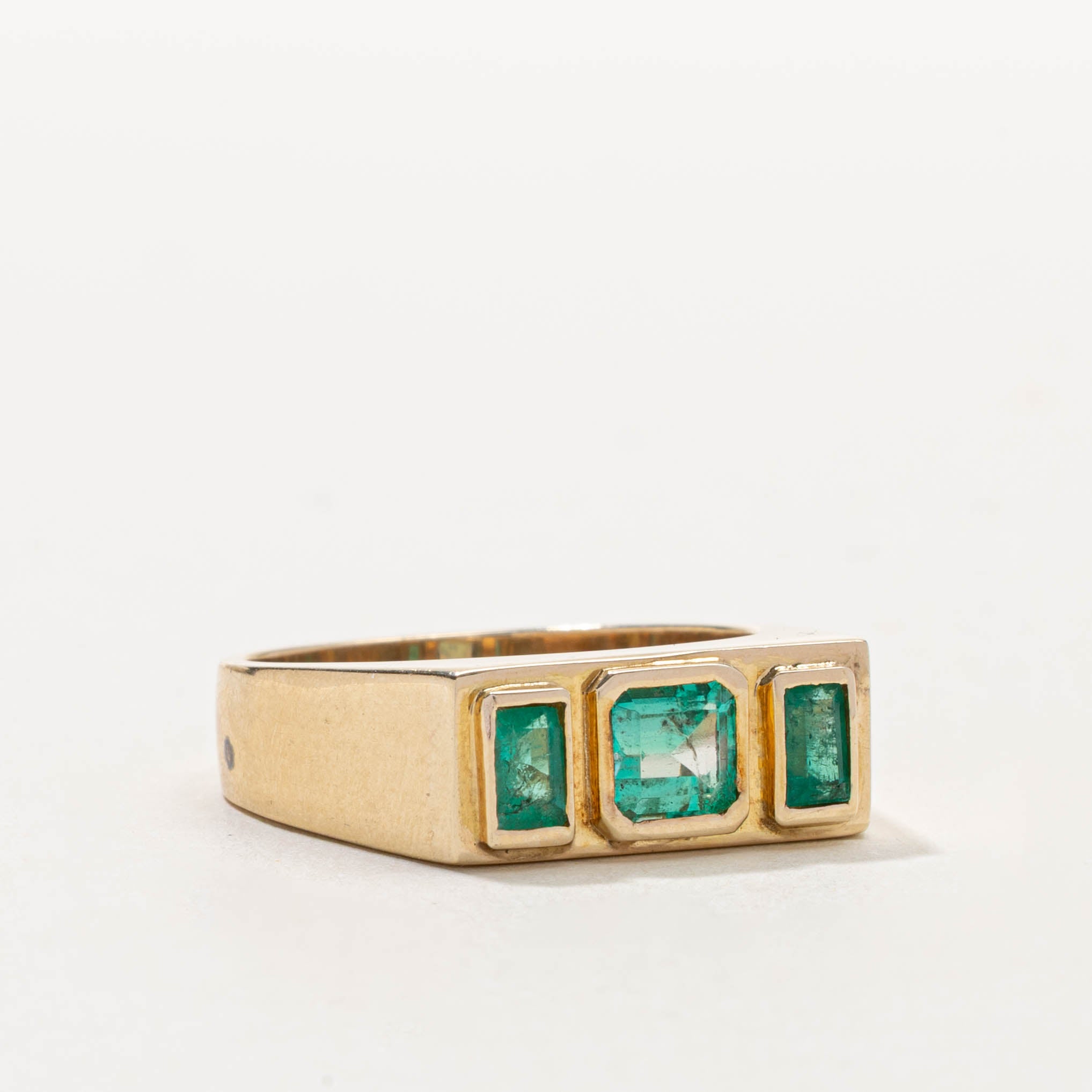 14k Three Stone Bezel Set Emerald Ring | 1.10ctw | SZ 11