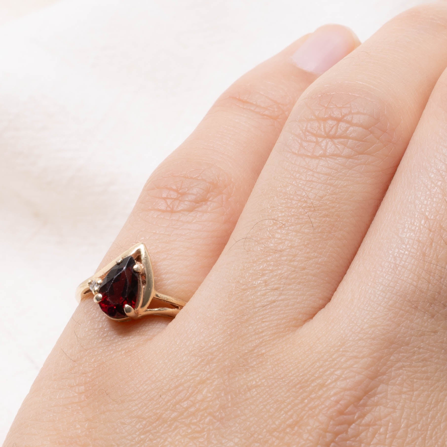 10k Pear Cut Garnet & Diamond Accented Ring | 0.90ct, 0.01ctw | SZ 4