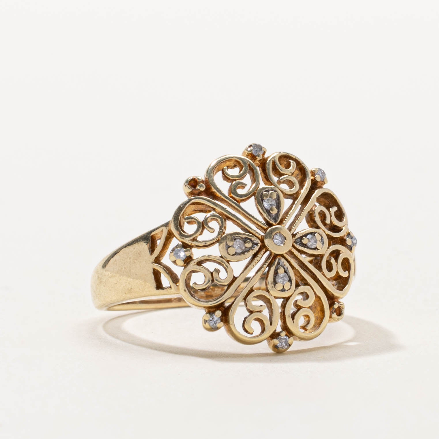 10k Diamond Scrollwork Cocktail Ring | SZ 8.25