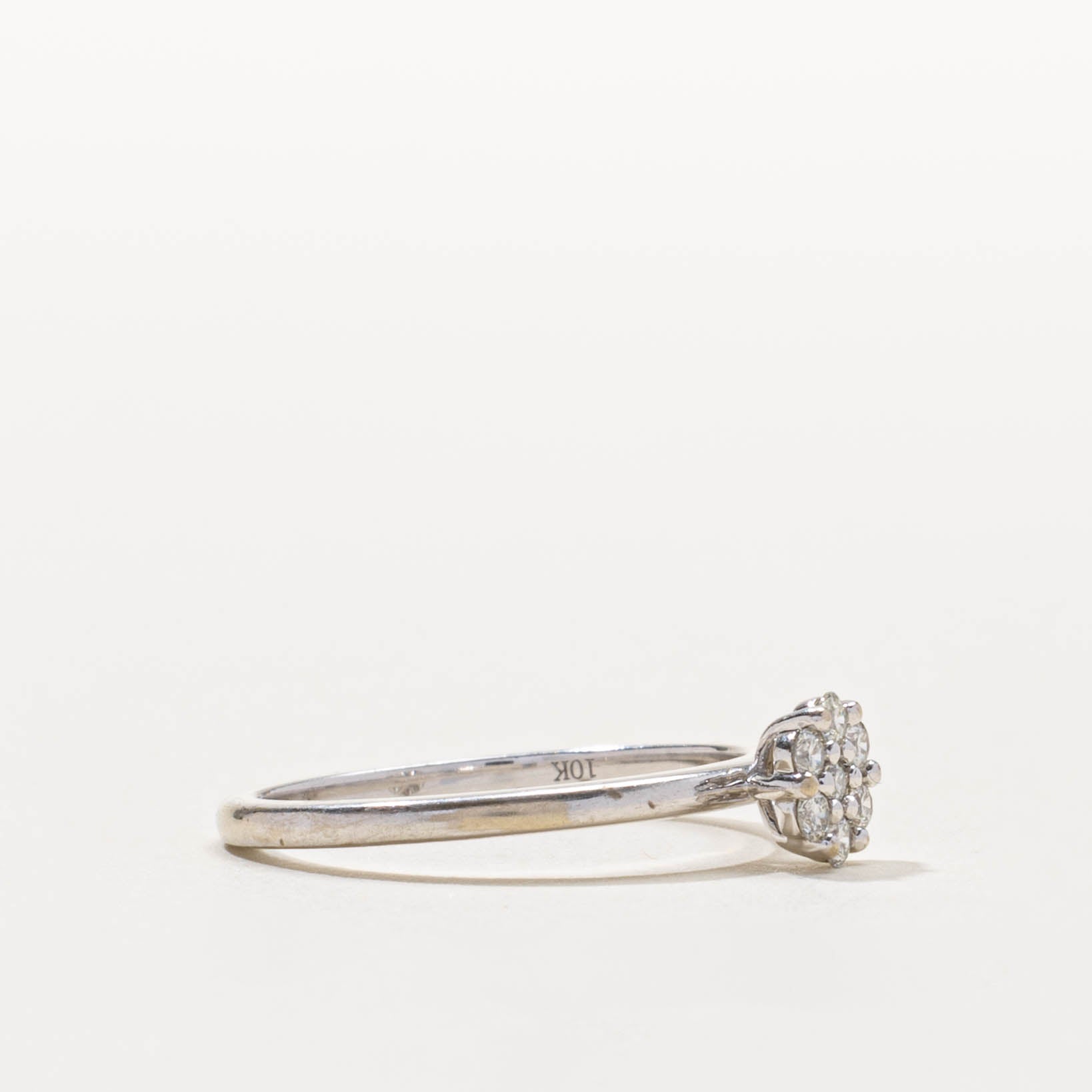 10k Diamond Daisy Cluster Ring | SZ 7