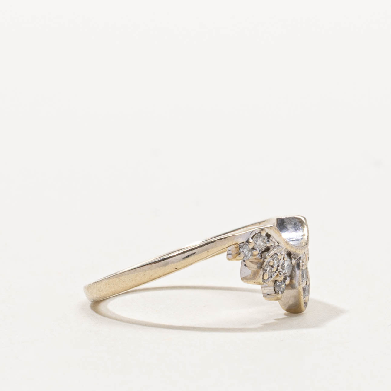 10k Diamond Petal Contour Ring | SZ 3.25