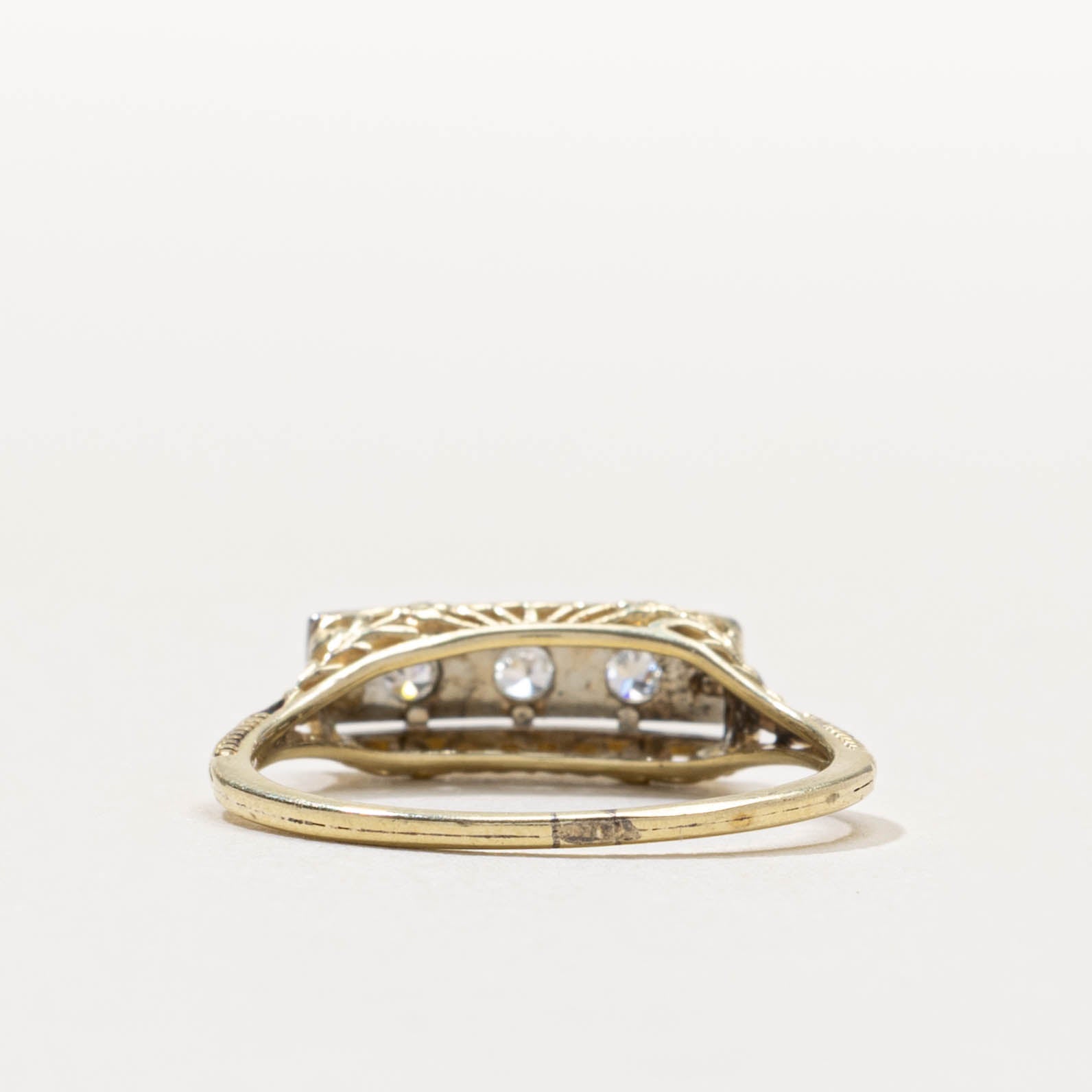 14k Two Tone Diamond Milgrained Ring | SZ 7