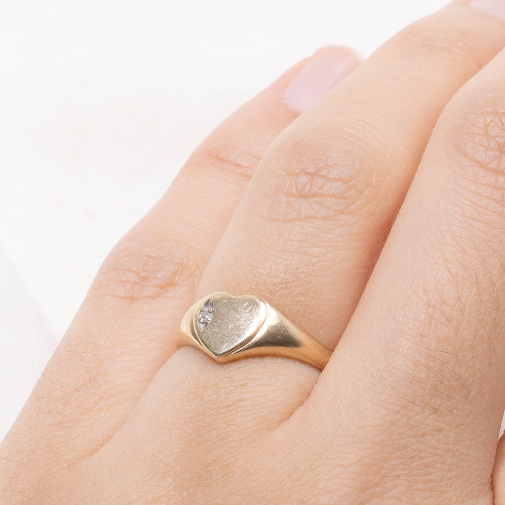 10k Diamond Heart Signet Ring | SZ 4.5