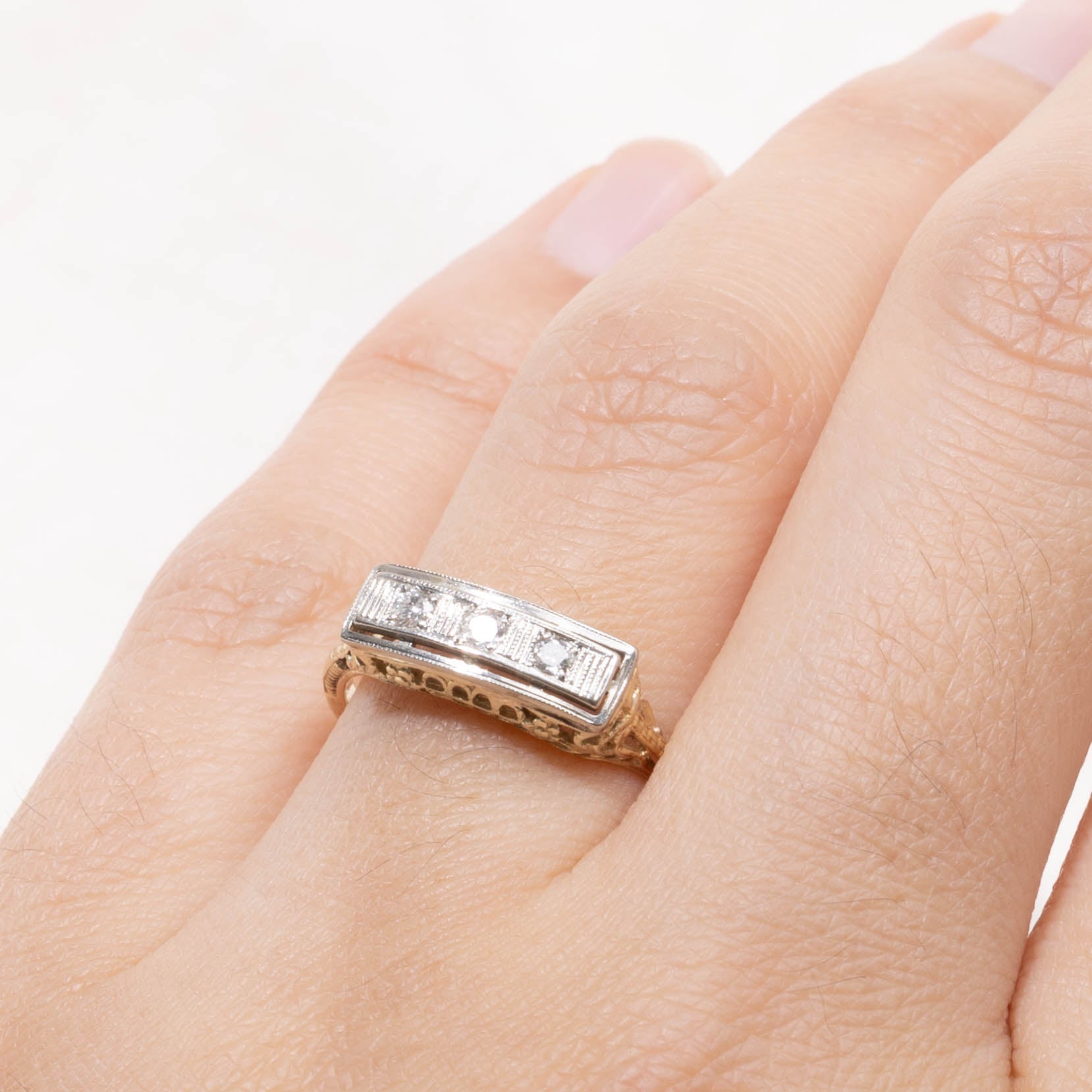 14k Two Tone Diamond Milgrained Ring | SZ 7
