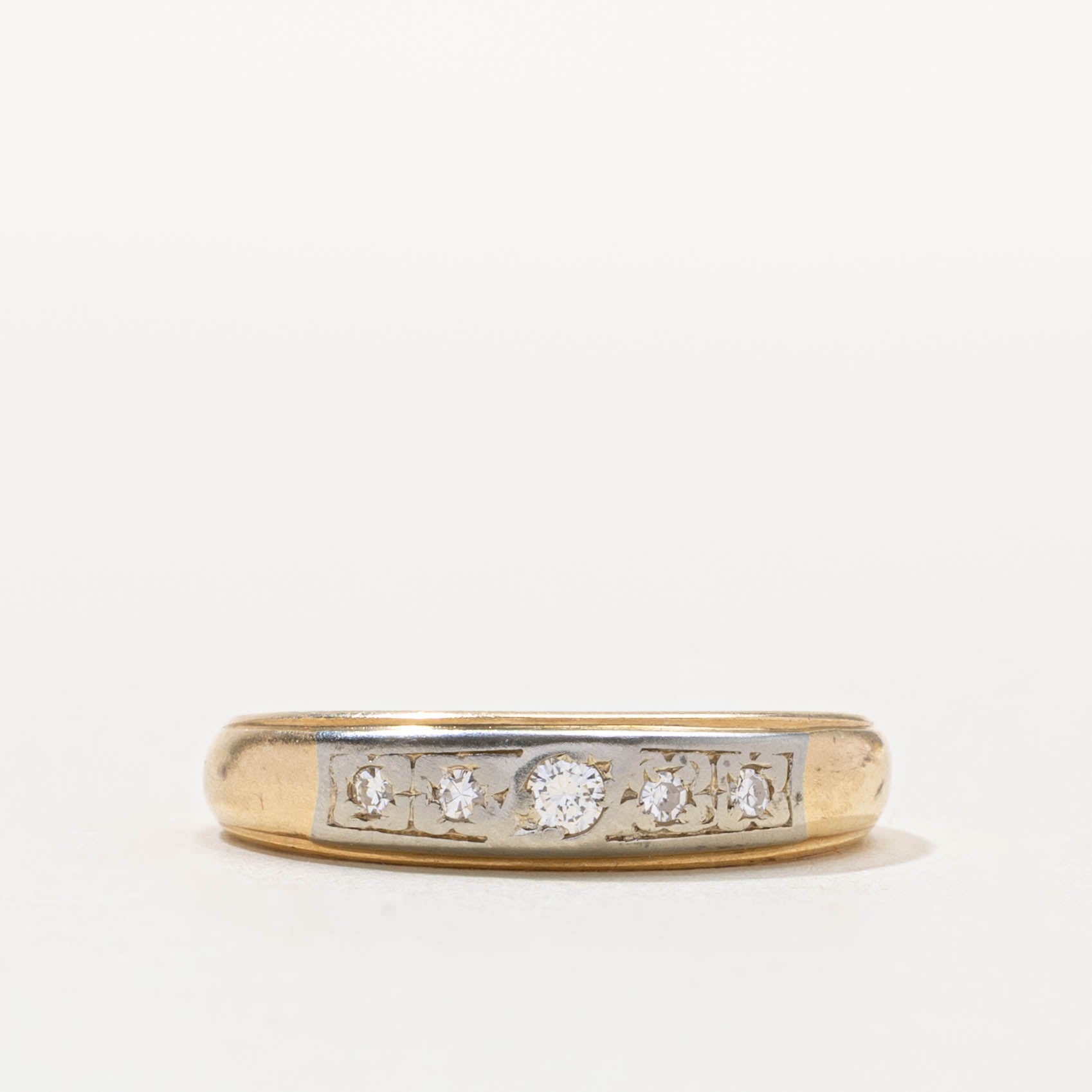14k Two Tone Flush Set Diamond Band | SZ 7.25