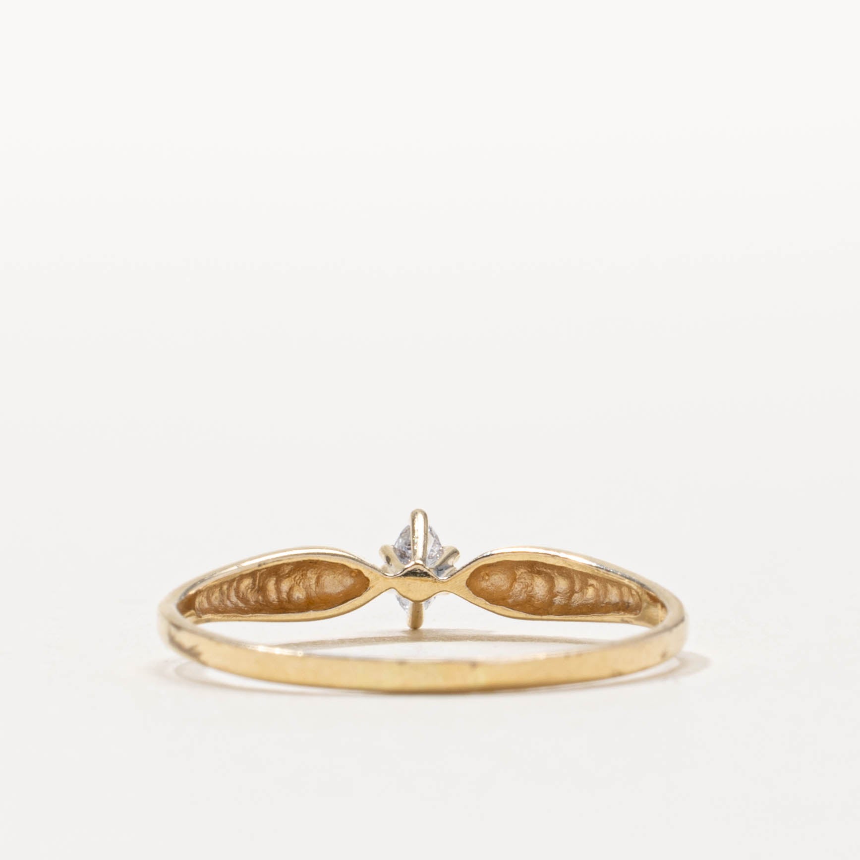 14k Marquise Cut Diamond Reverse Tapered Ring | SZ 8.5