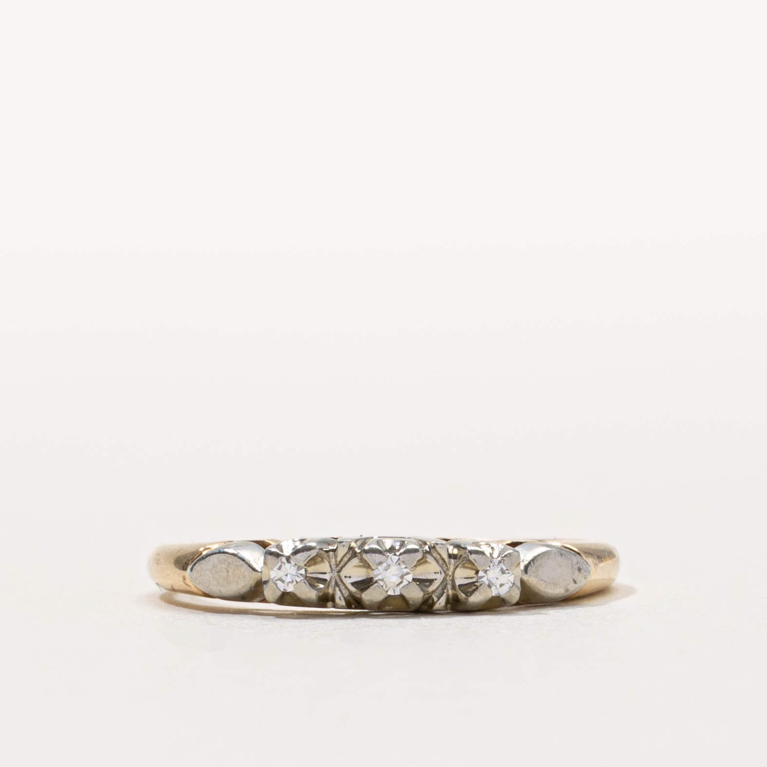 Vintage Canadian Three Stone Diamond Ring | SZ 6