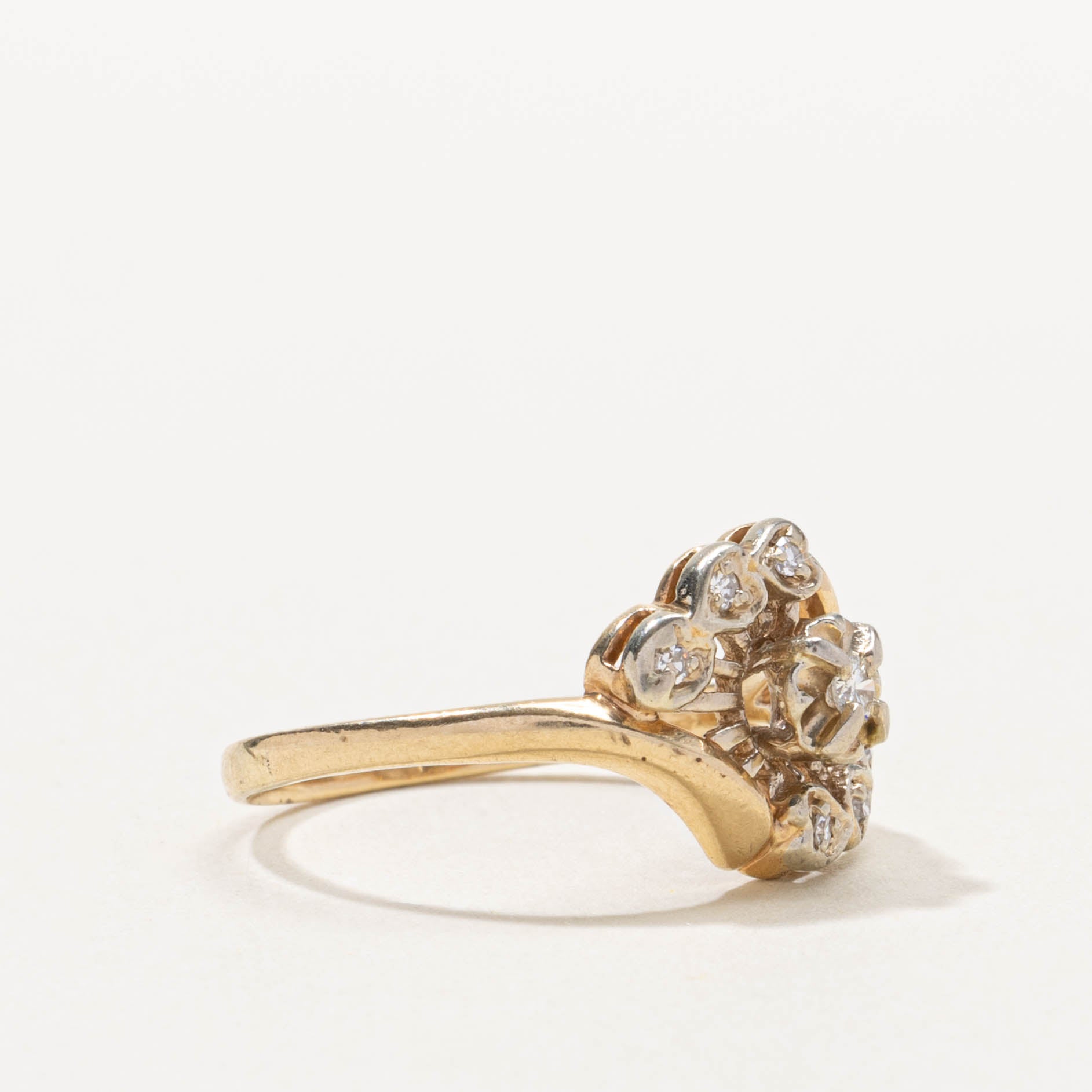 Vintage Canadian Scattered Diamond Heart Bypass Ring | SZ 7.5
