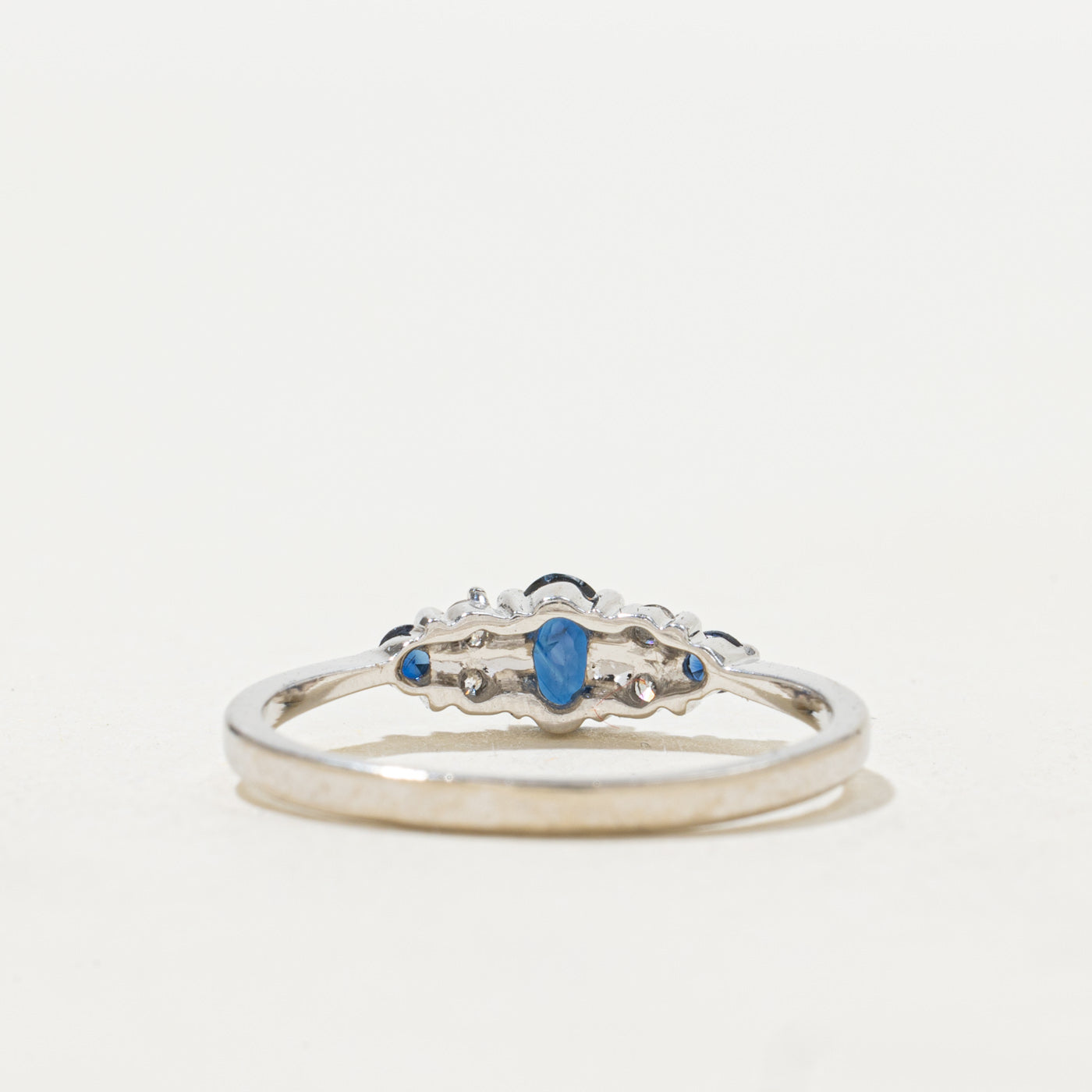 Bague saphir ovale et diamants | Taille 6,75