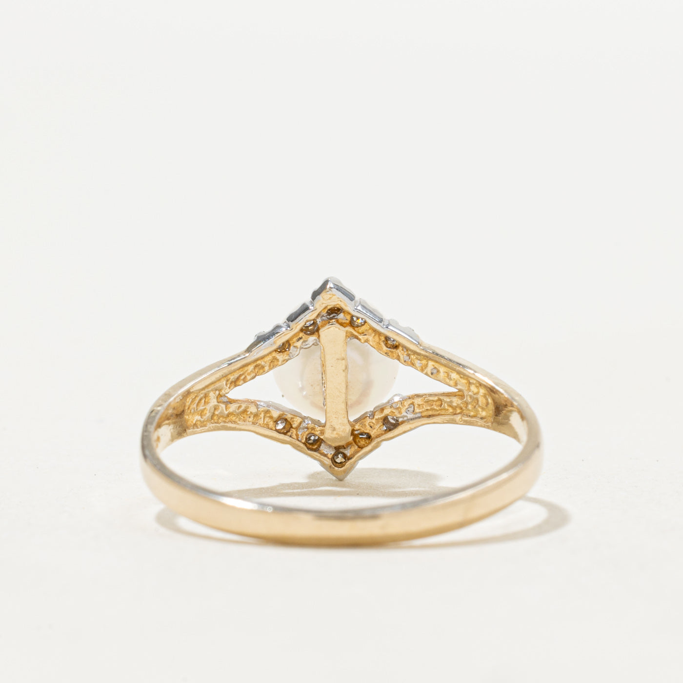 Pearl & Diamond Tapered Ring | 0.05ctw | SZ 7.25