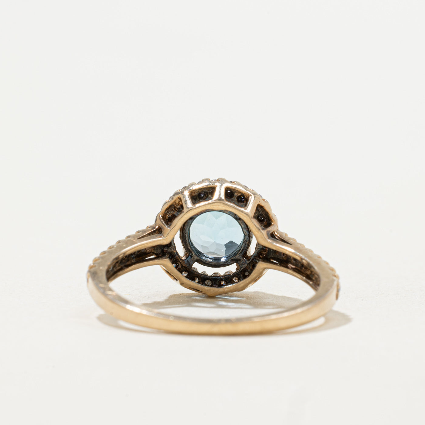 Bague halo flottant en topaze bleue et diamants | 0,92 ct, 0,19 ct au total | Taille 6,5