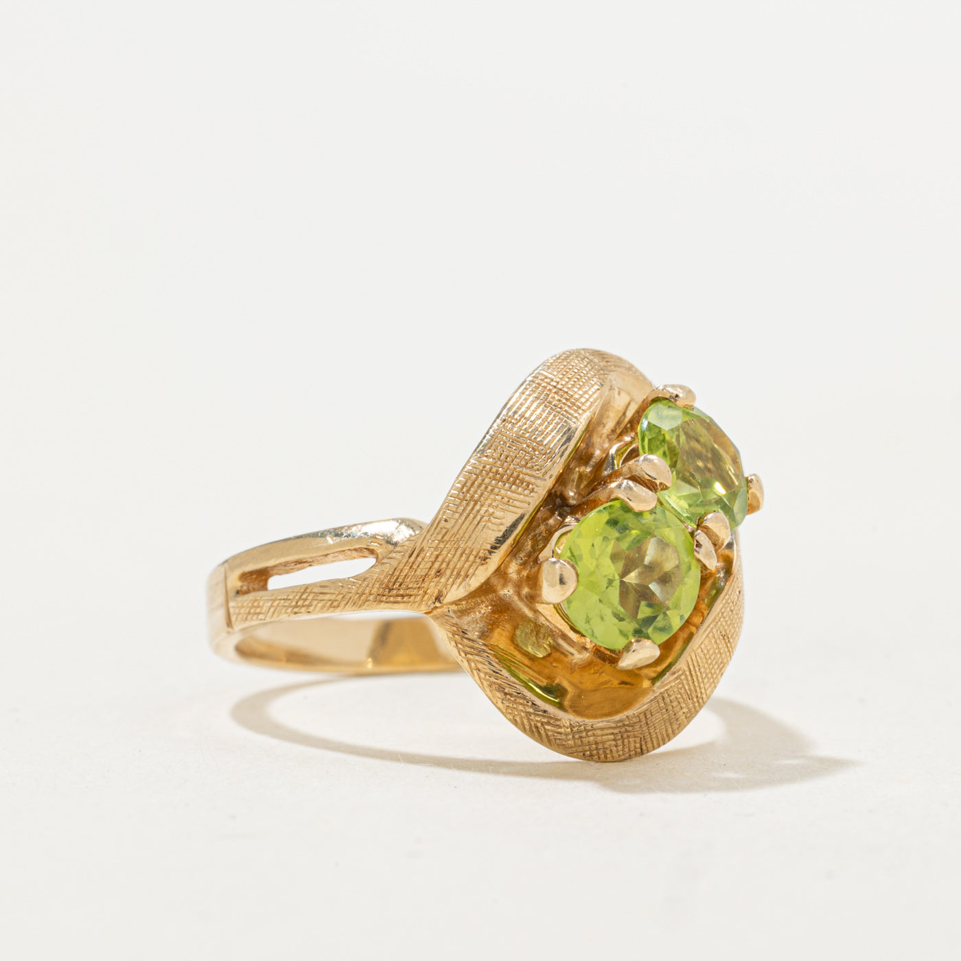 Bague texturée deux pierres péridot | 1,00 ct | Taille 6,25