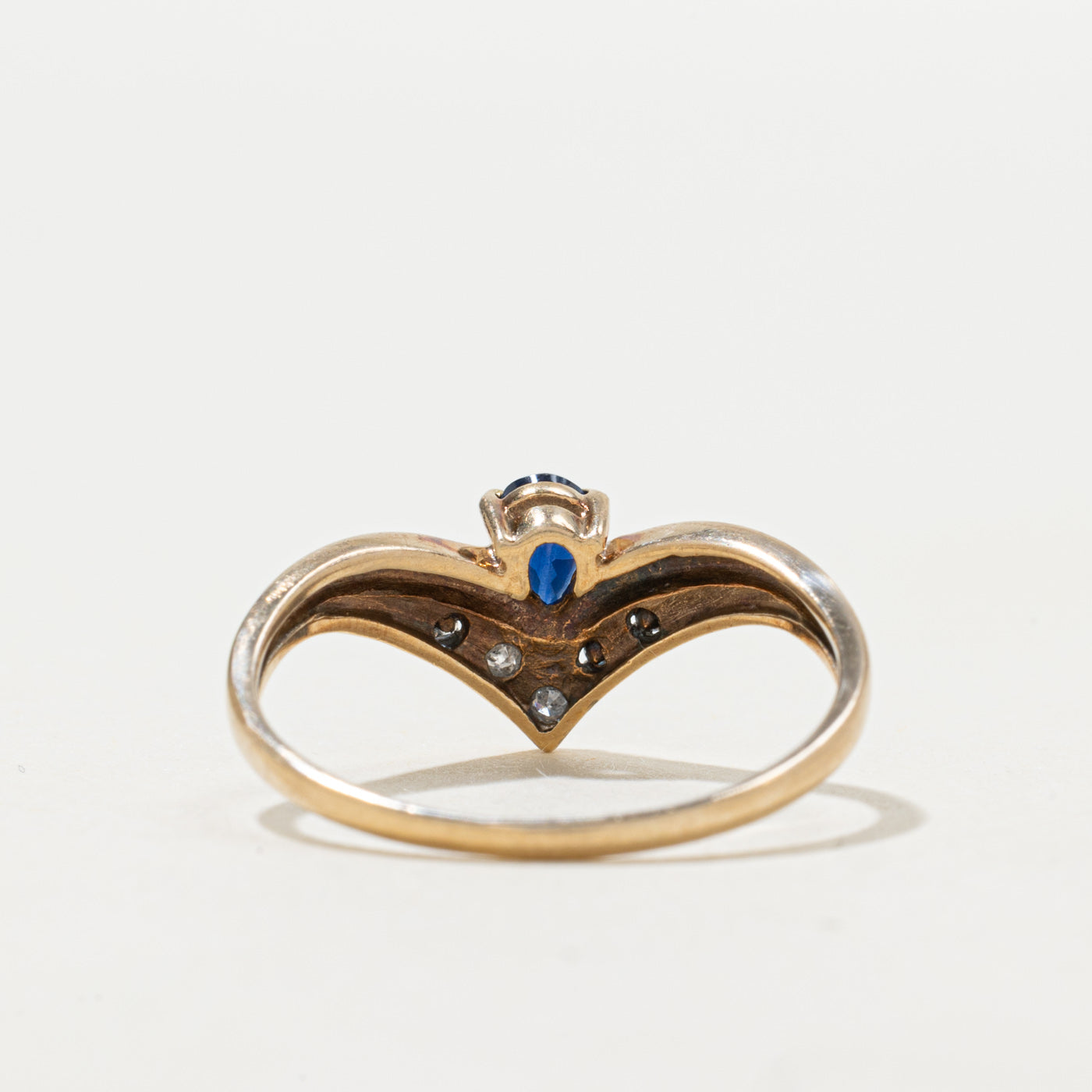 Pear Cut Sapphire & Diamond Chevron Ring | SZ 7.5