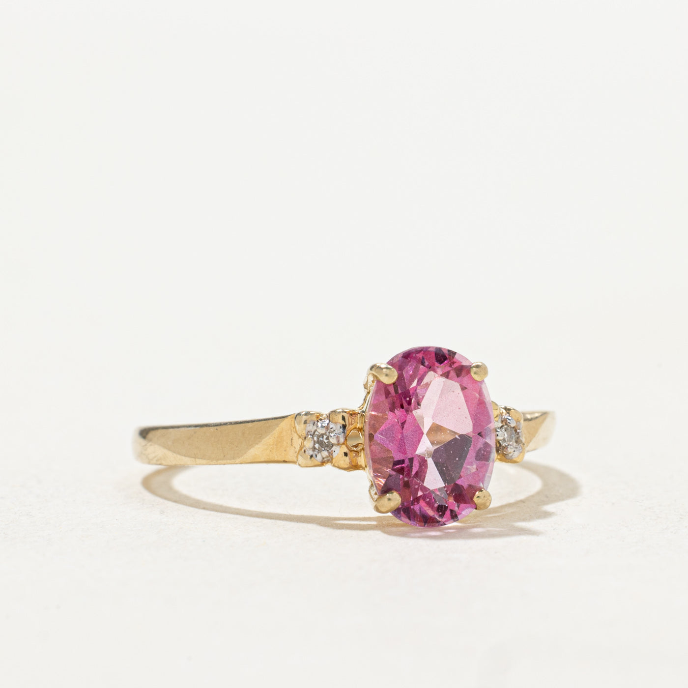 Bague ovale en topaze rose et diamants | Taille 7,25