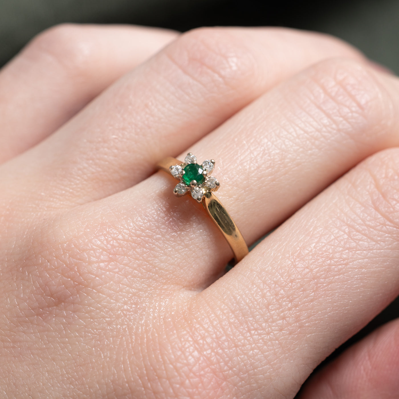 Emerald & Diamond Petal Ring | SZ 6.25