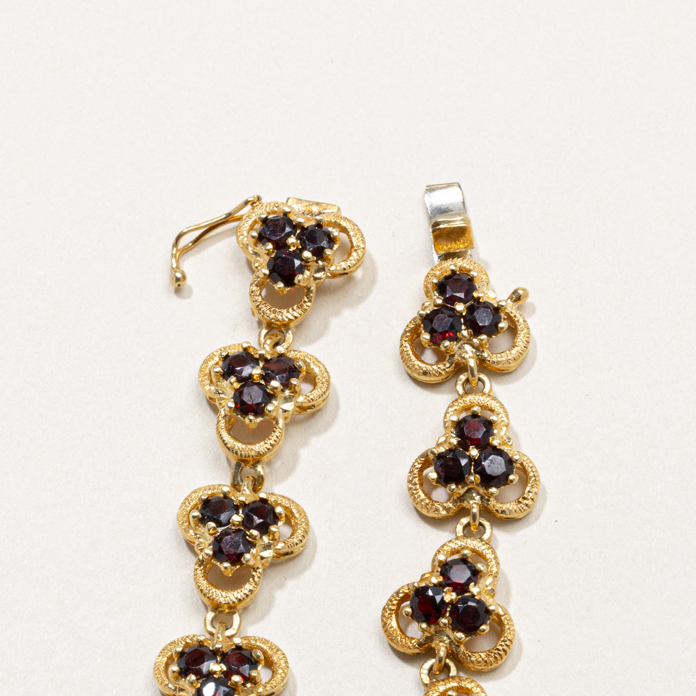 18k Garnet Floral Cluster Bracelet | 6.60ctw