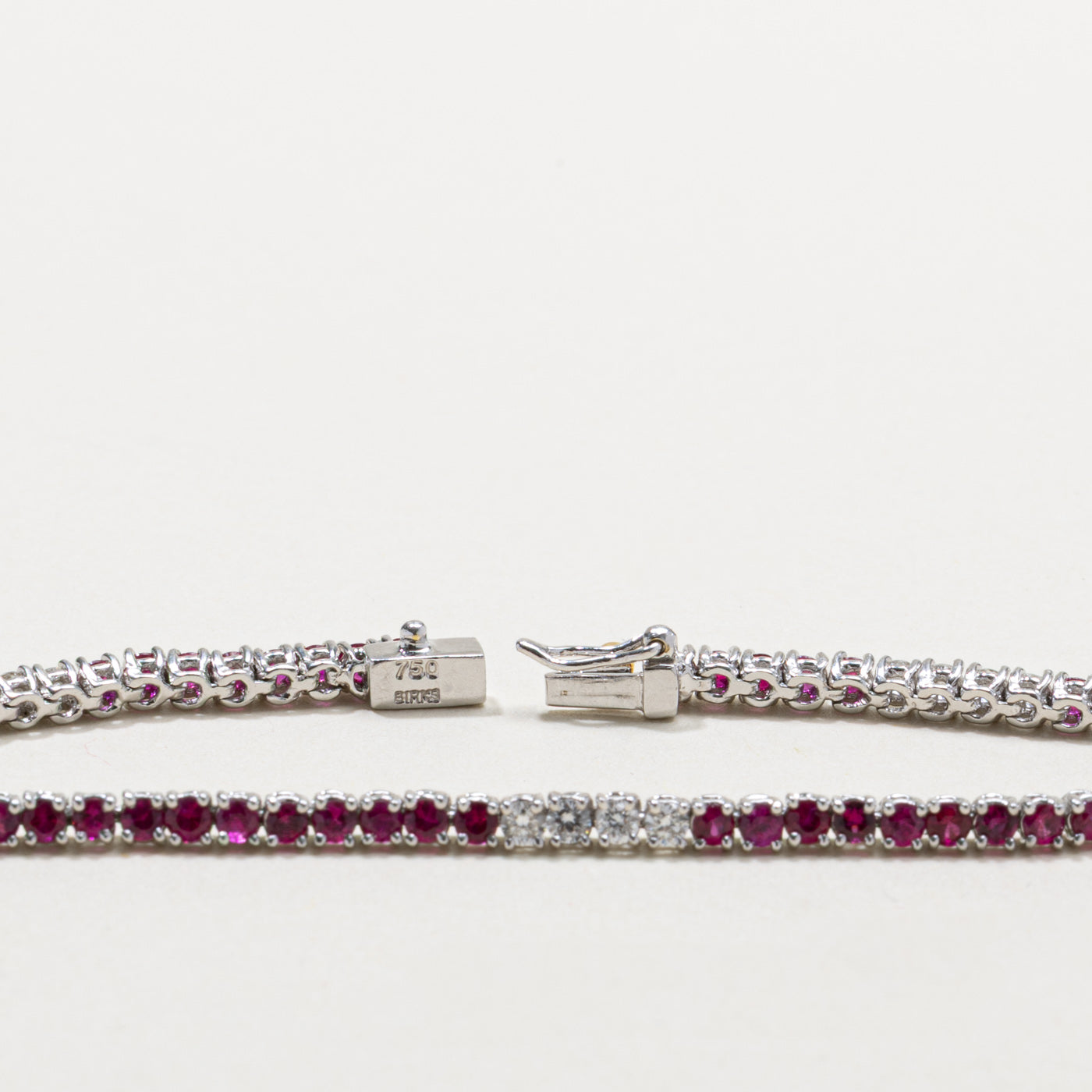 ***ÉVALUATION*** Bracelets 18K 6291-18