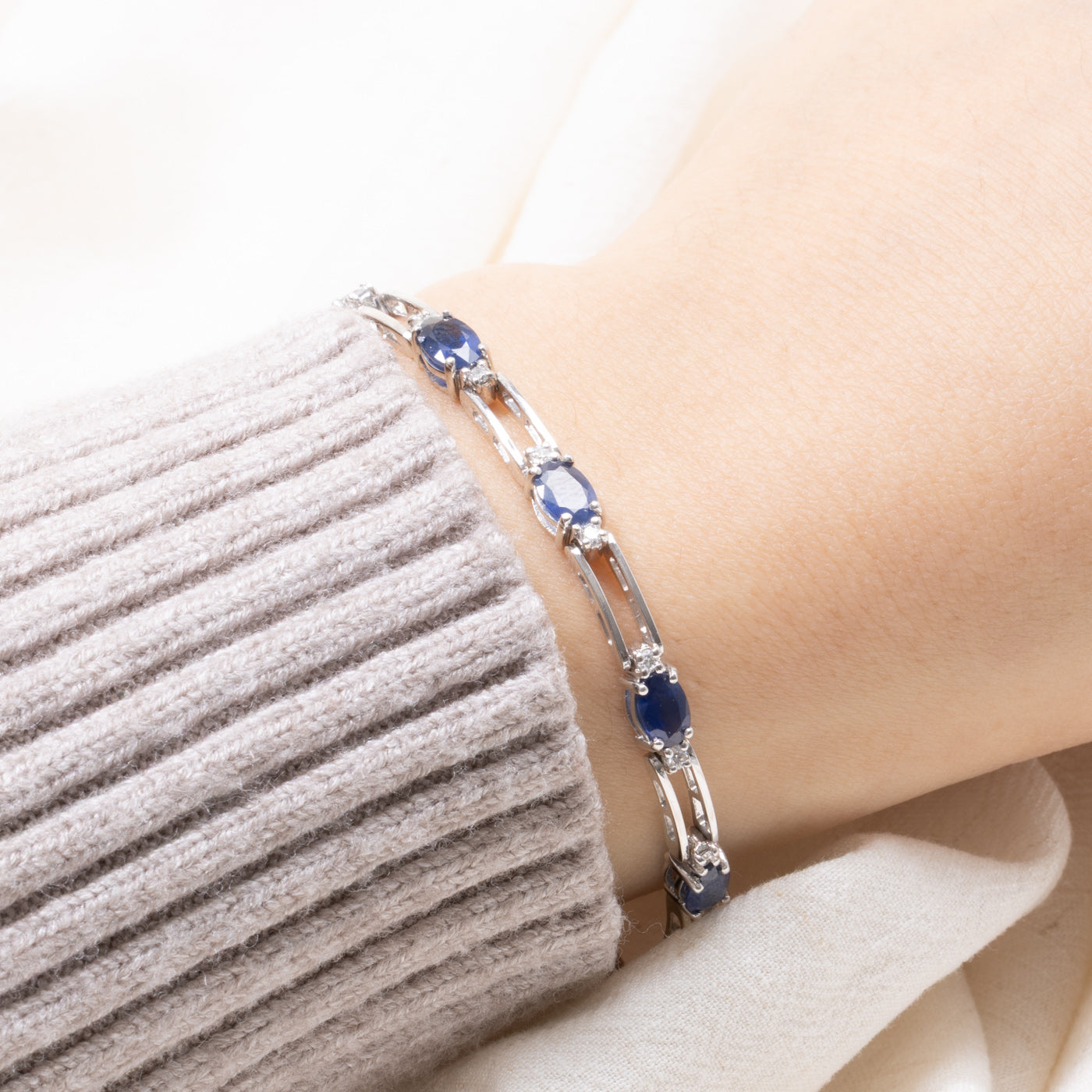 10k Sapphire & Diamond Bracelet | 4.06ctw, 0.18ctw