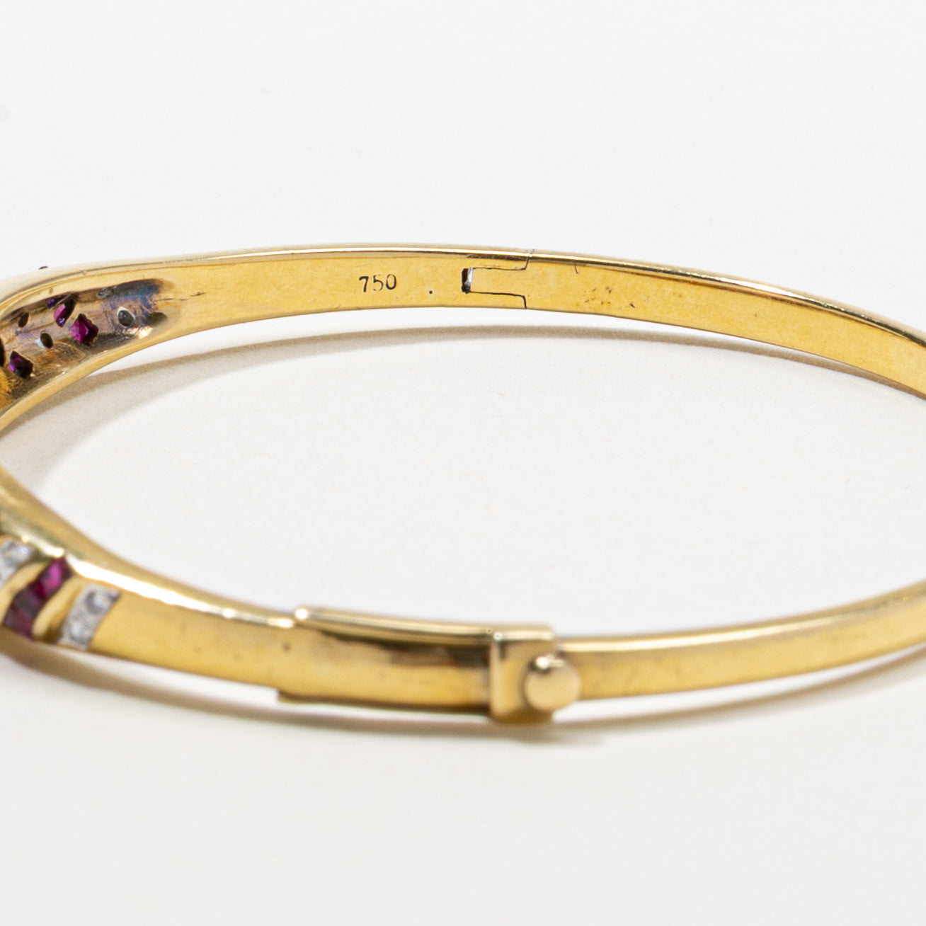 18k Ruby & Diamond Channel Set Bangle Bracelet | 1.30ctw, 0.09ctw